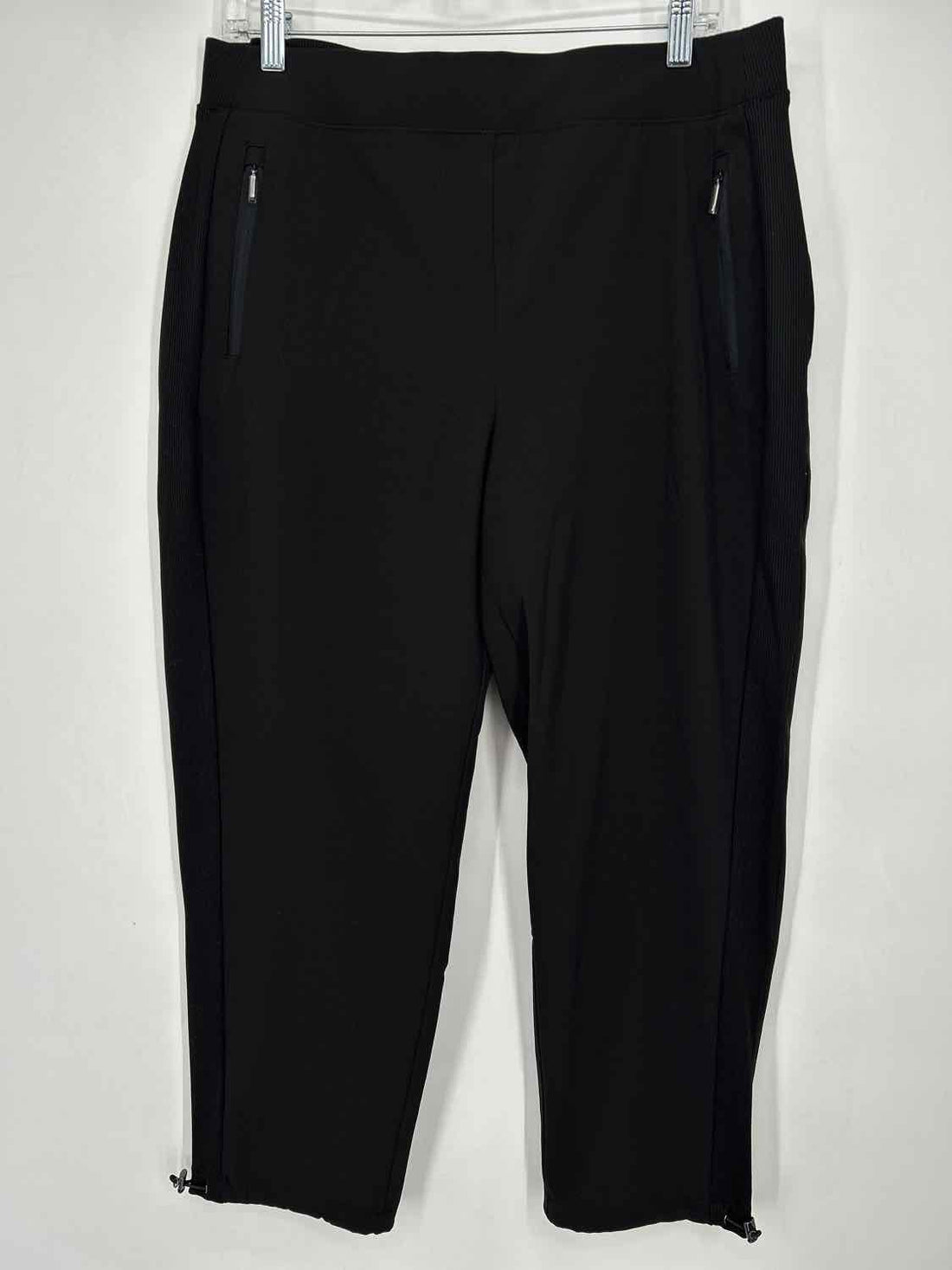 Chicos Size 1.5(10) Black Pants