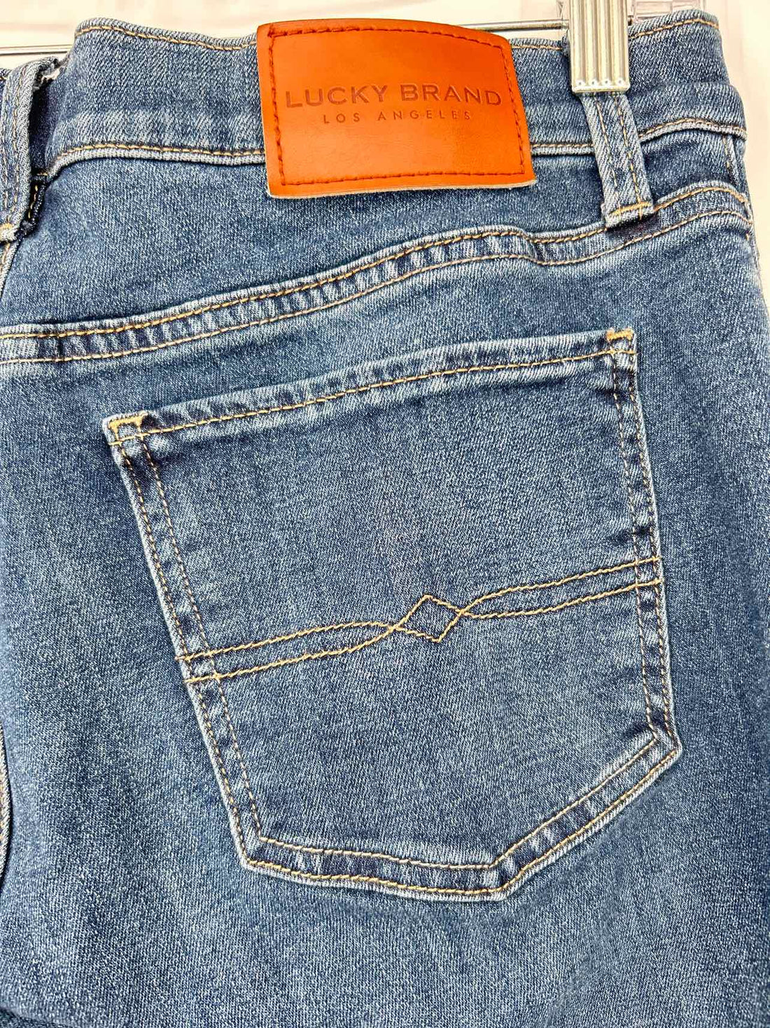Lucky Brand Size 6 Dark Wash Denim Jeans