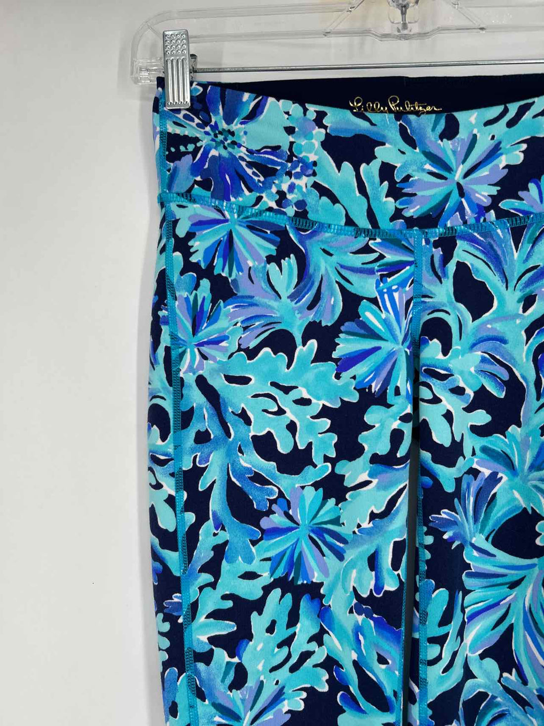 Lilly Pulitzer Size XS Navy & teal print Lilly Pulitzer Luxletic Leggings