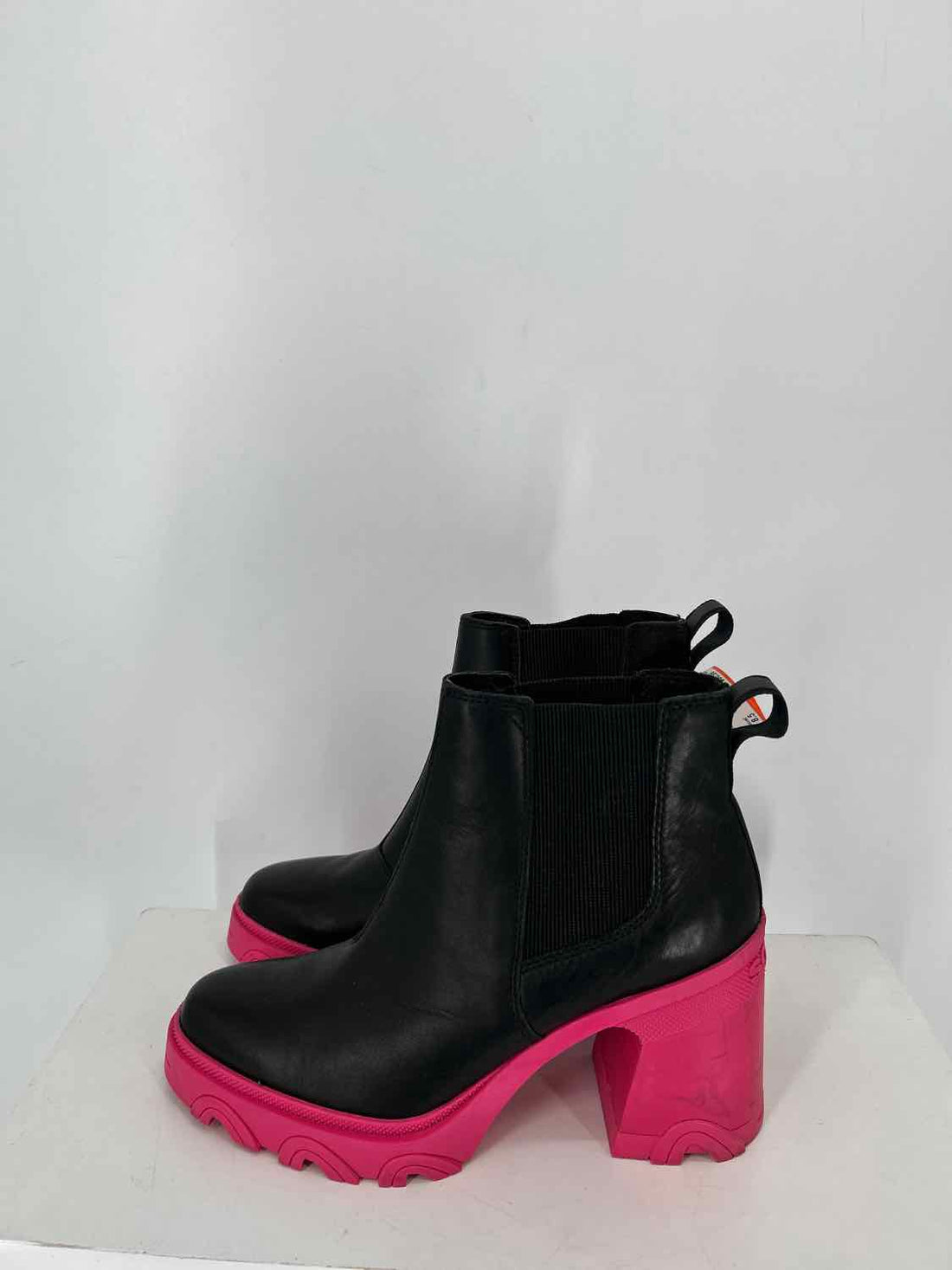 Sorel Women Size 8.5 Black Genuine Leather Ankle Boot