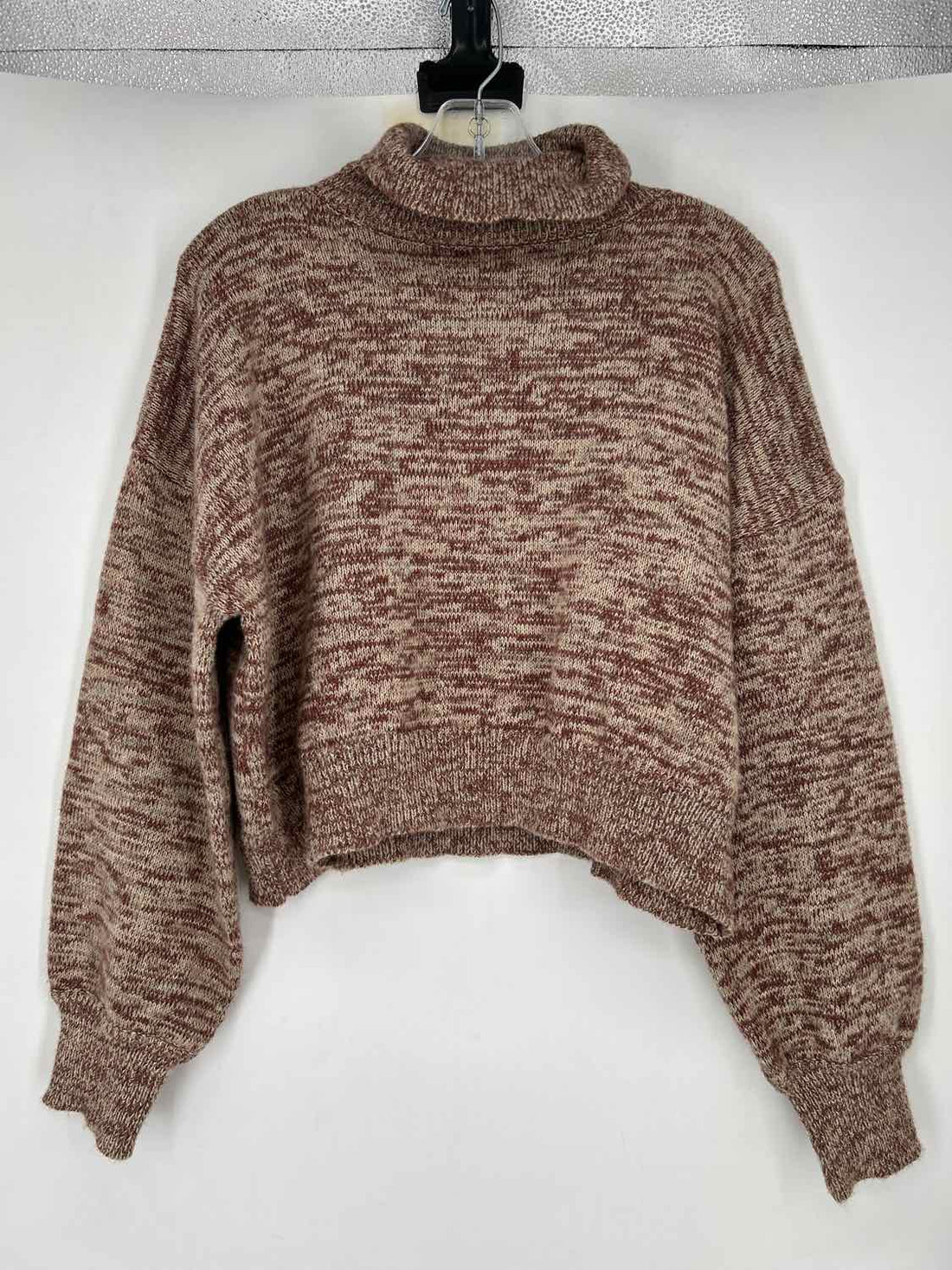 Sage The Label Size L Beige & red NWT Sweater
