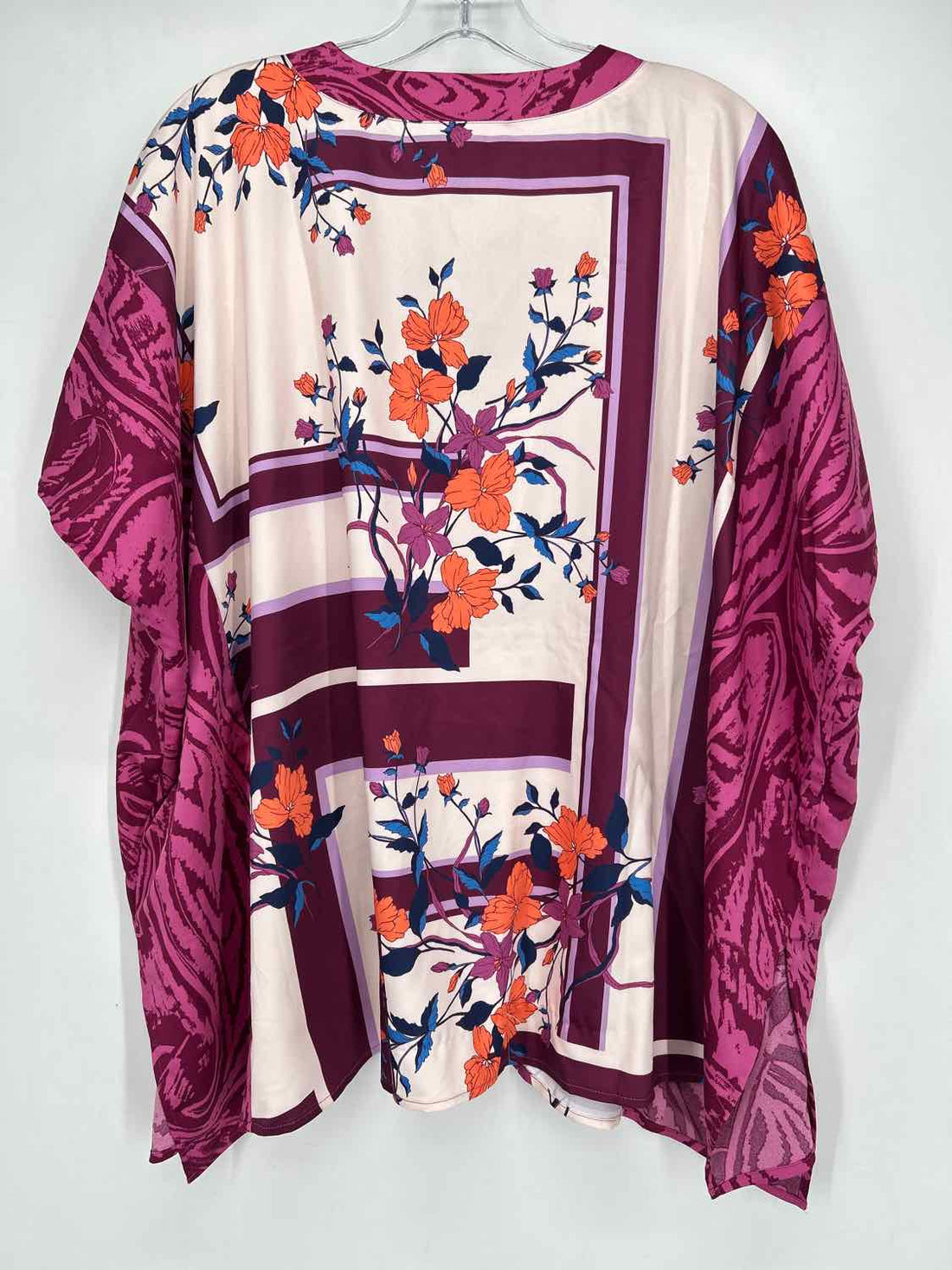 Christian Siriano Size XS/S Purple Print NWT Short Sleeve
