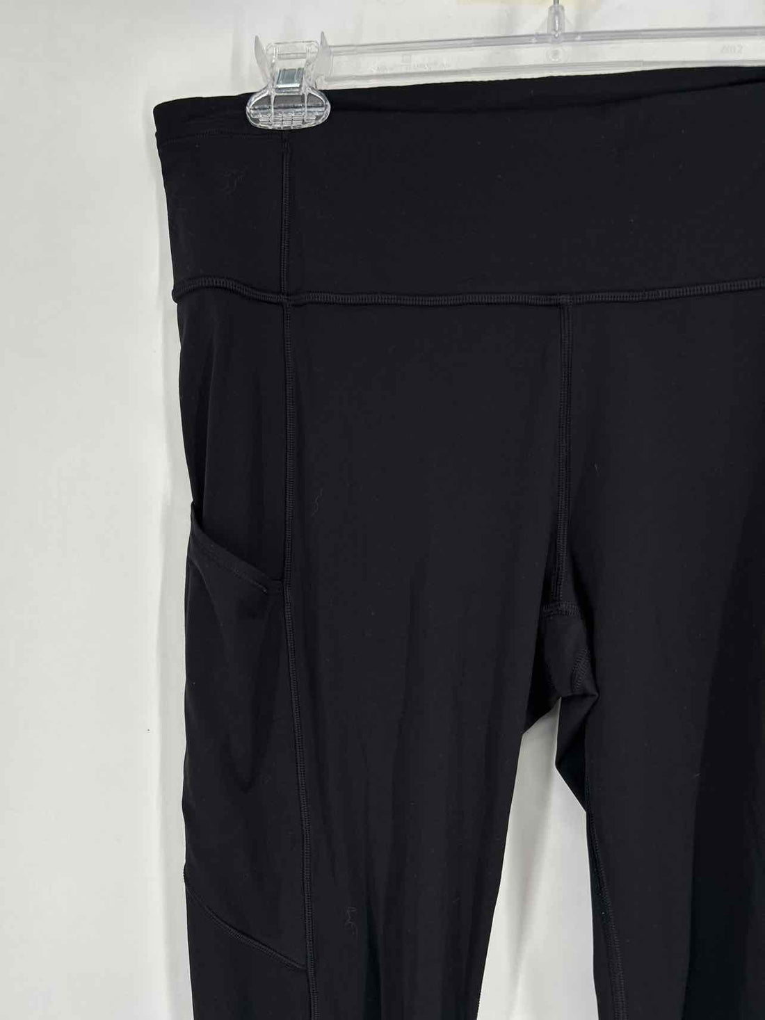 Lululemon Size 10 Black Active Leggings