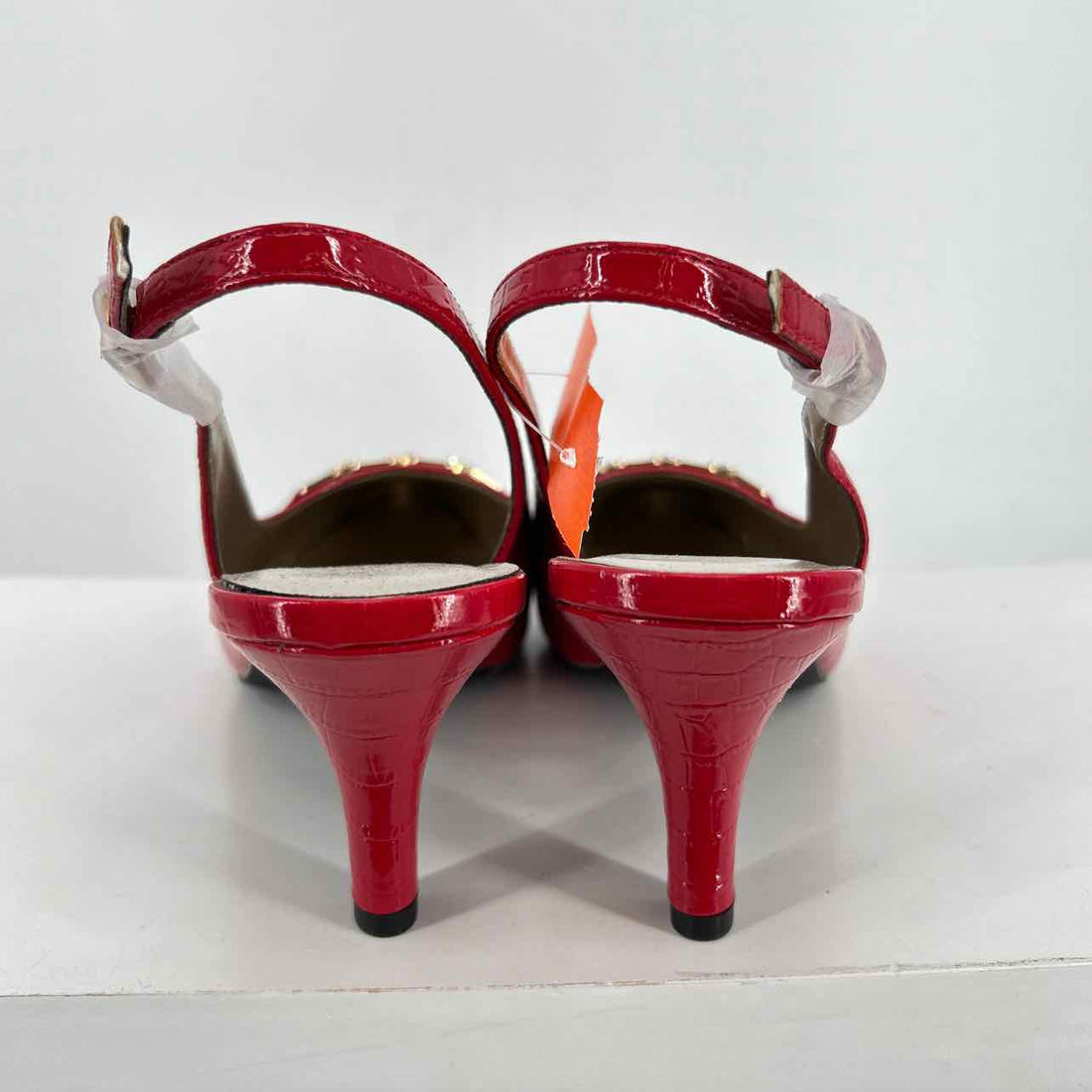 Karen Scott Women Size 11 Red NWT Heels