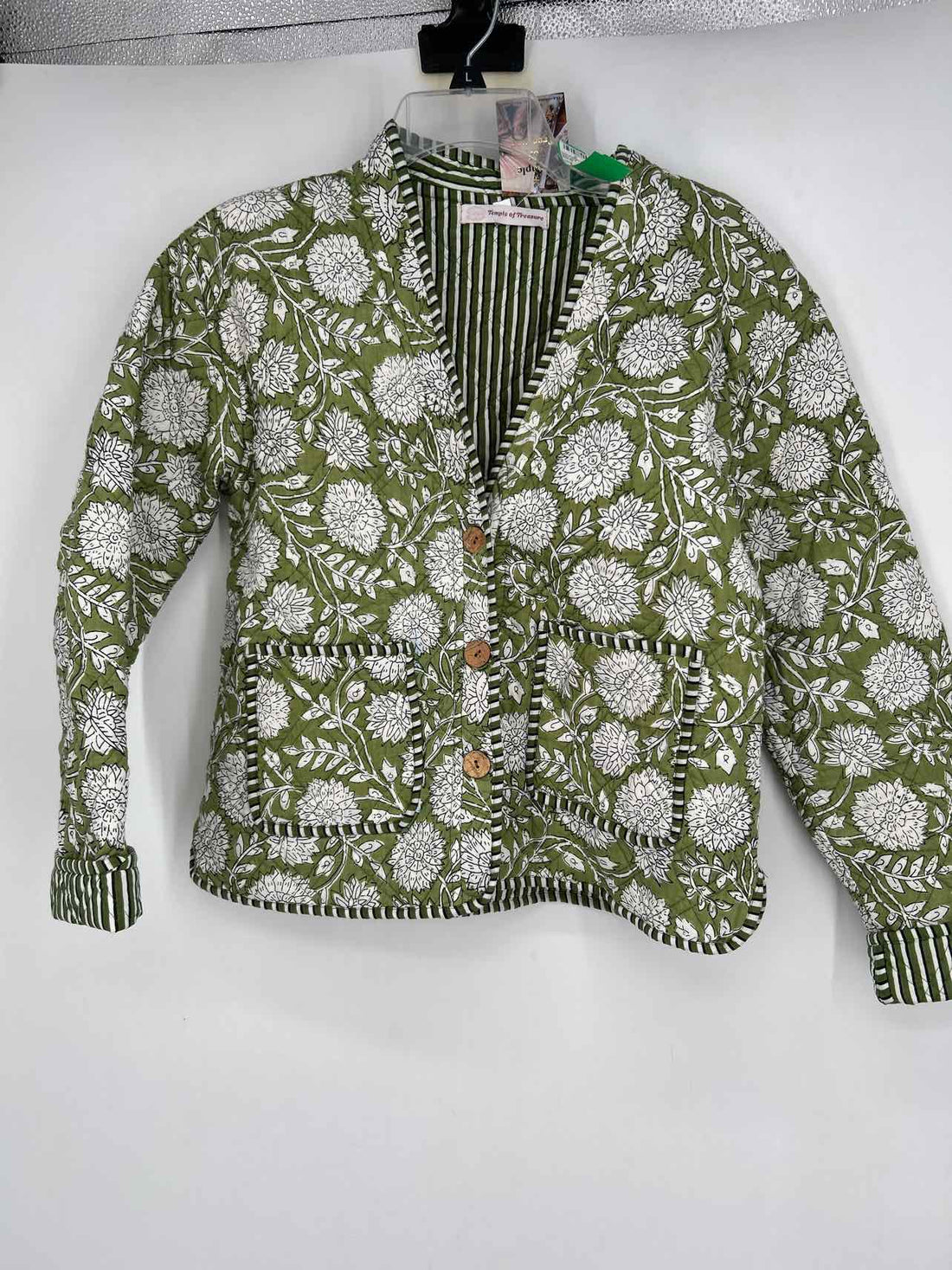 Temple of Treasures Size S Green Floral Quilted NWT Jacket