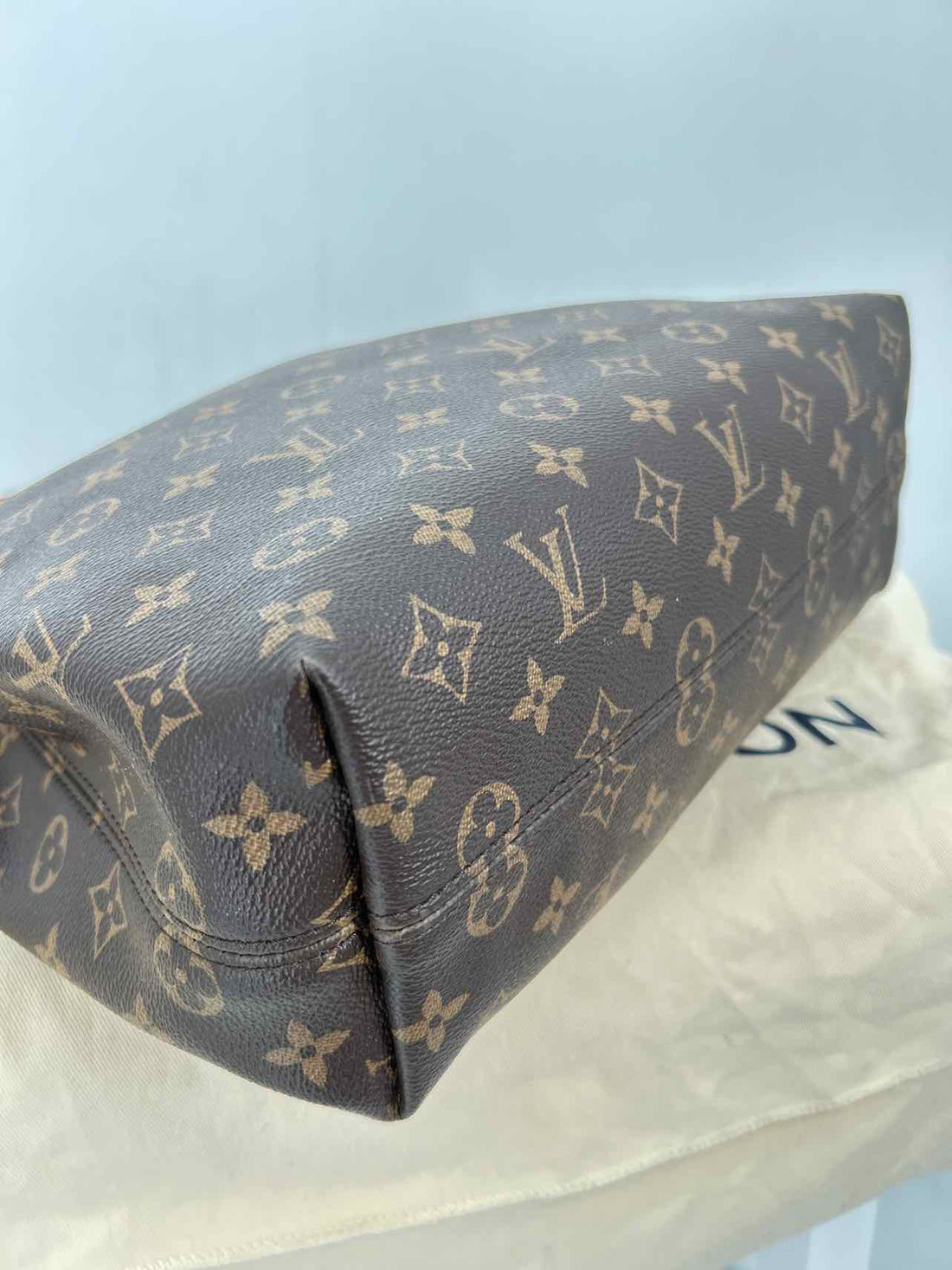 Louis Vuitton Graceful PM Monogram Coated Canvas & Leather Pre Owned LUXURY