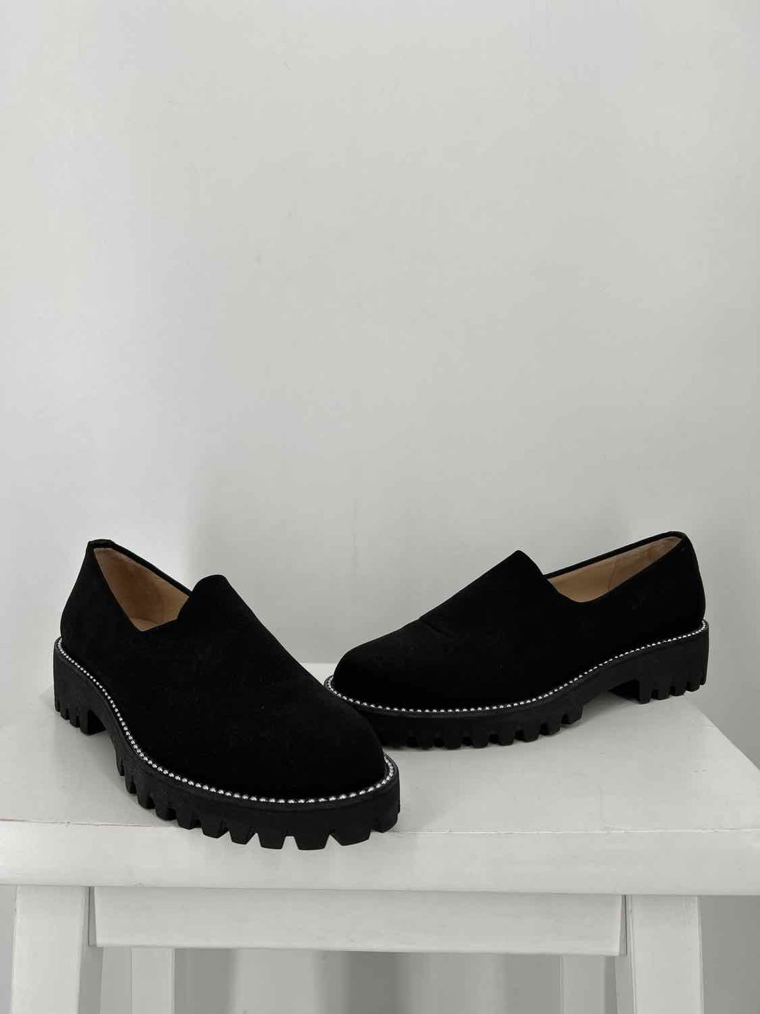 Jon Josef Women Size 39.5(8.5) Black Loafers