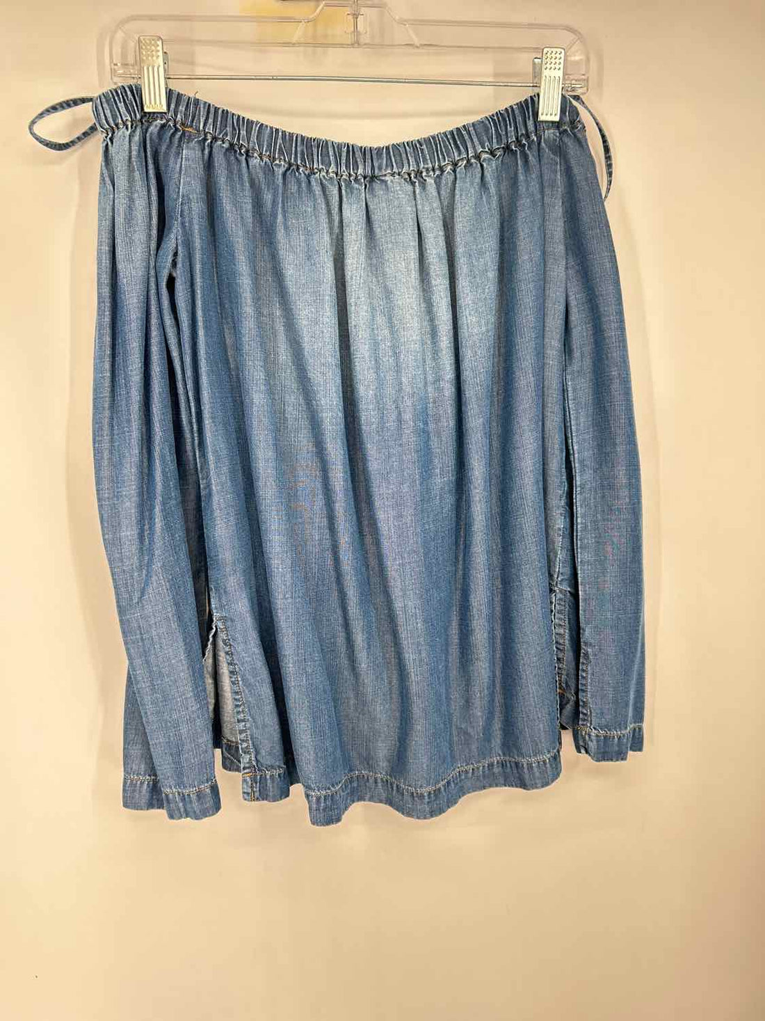 Cloth & Stone Size S Chambray Long Sleeve