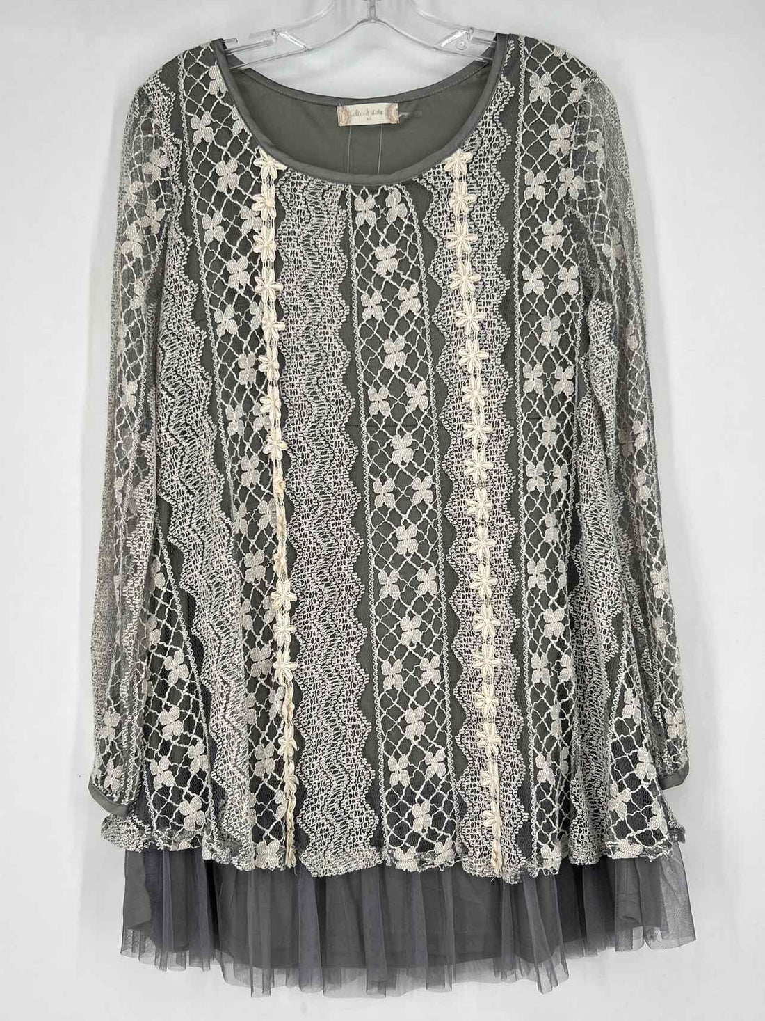 Altard State Size M White & Gray Lace Long Sleeve Dress