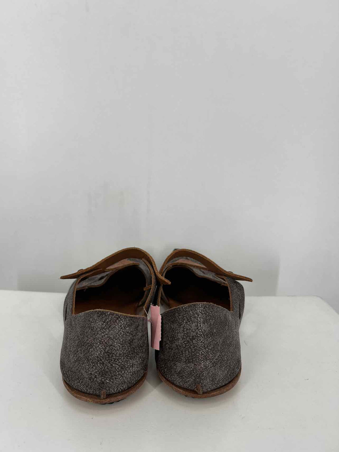 CYDWOQ Women Size 36 (5.5-6) Gray Flats