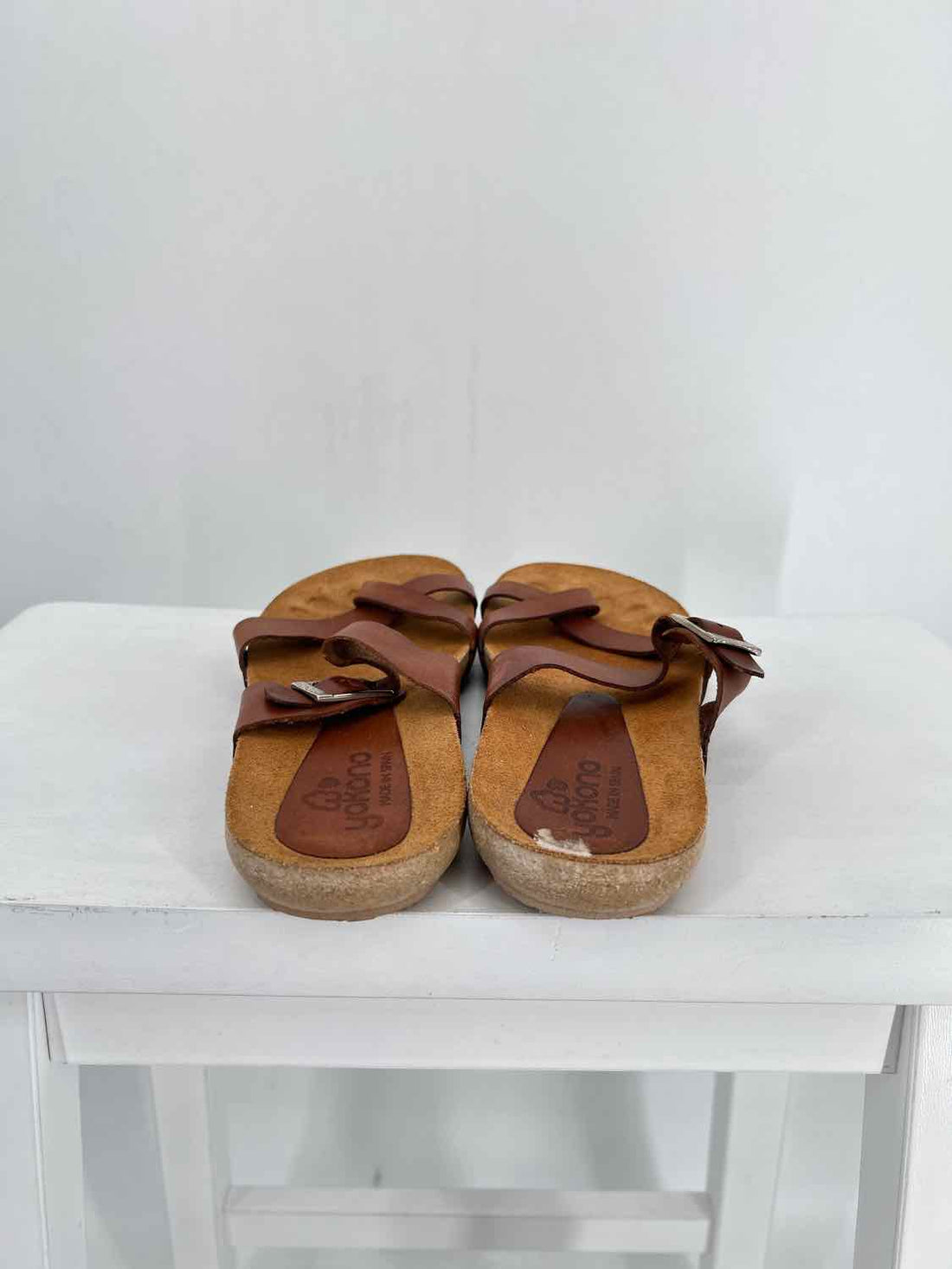 Yokono Women Size 7.5 Brown Sandals