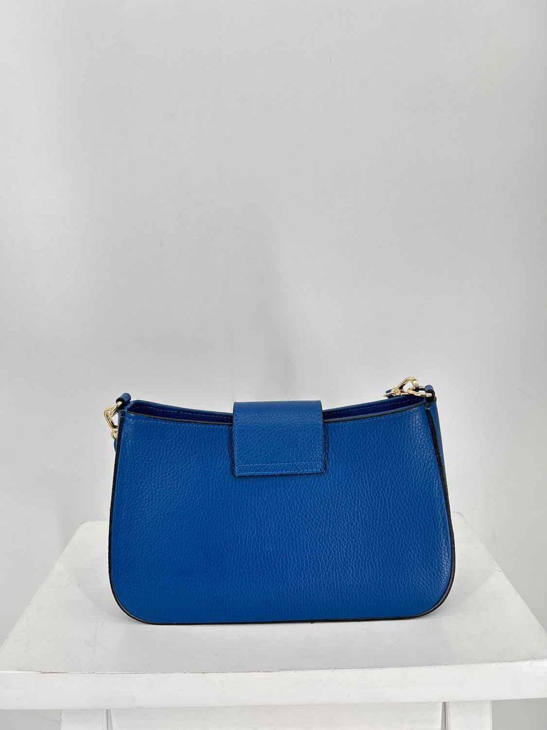 Uno Alla Volta Blue Pebbled Leather Shoulder