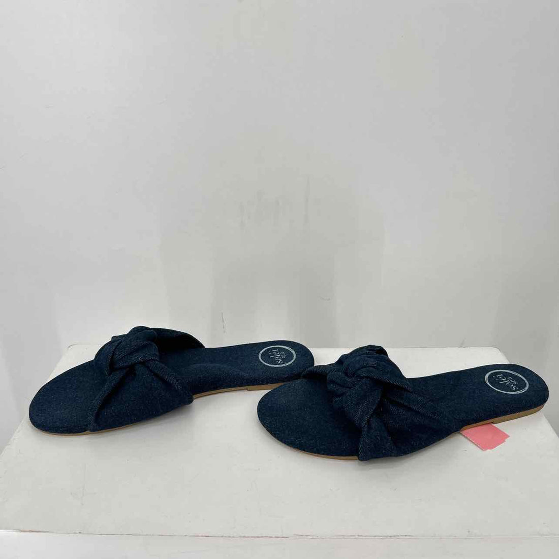 Solei Sea Women Size 7 Denim Slides