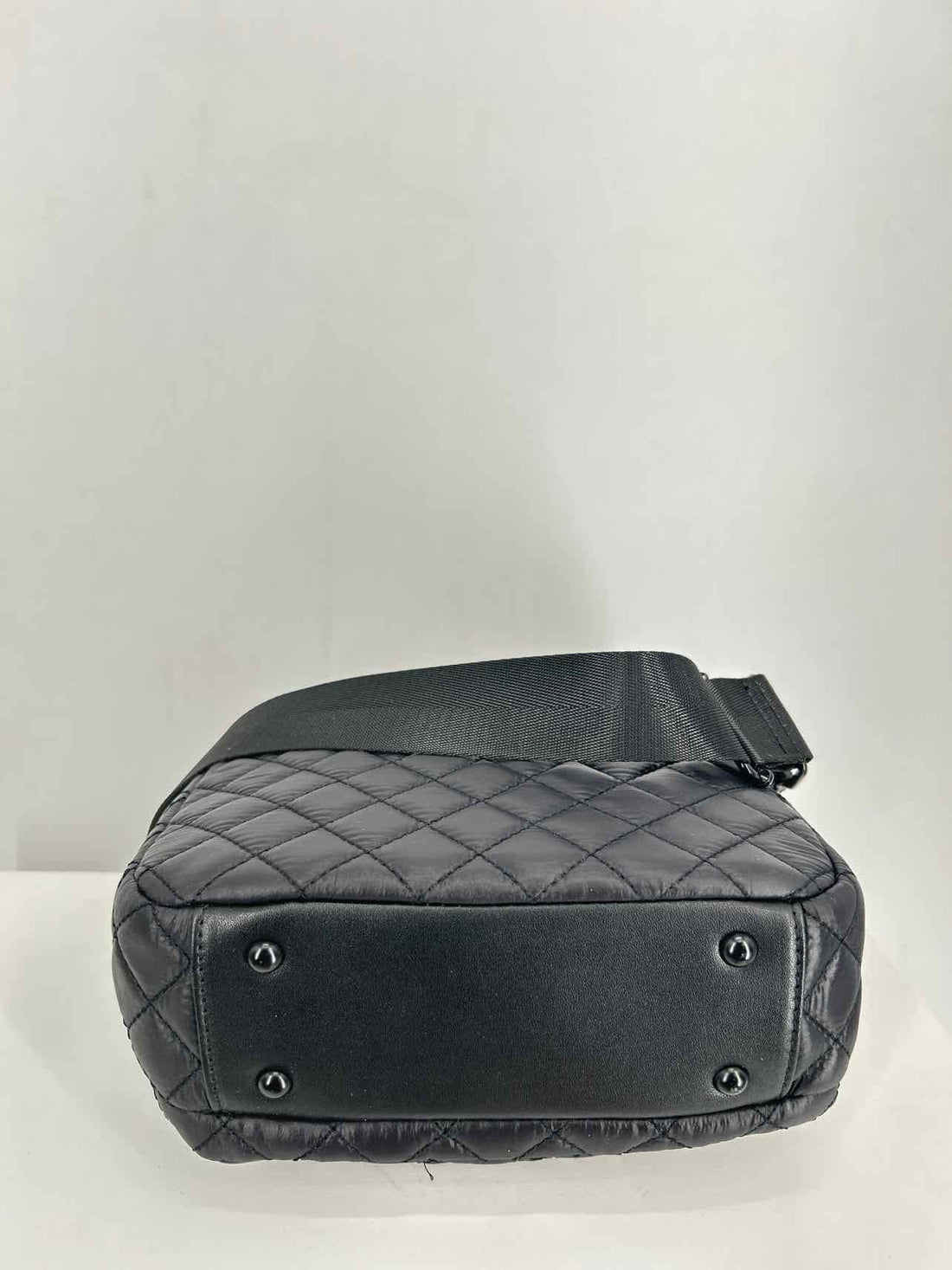 Max Studio Black Quilted Nylon Excellent Condition Crossbody