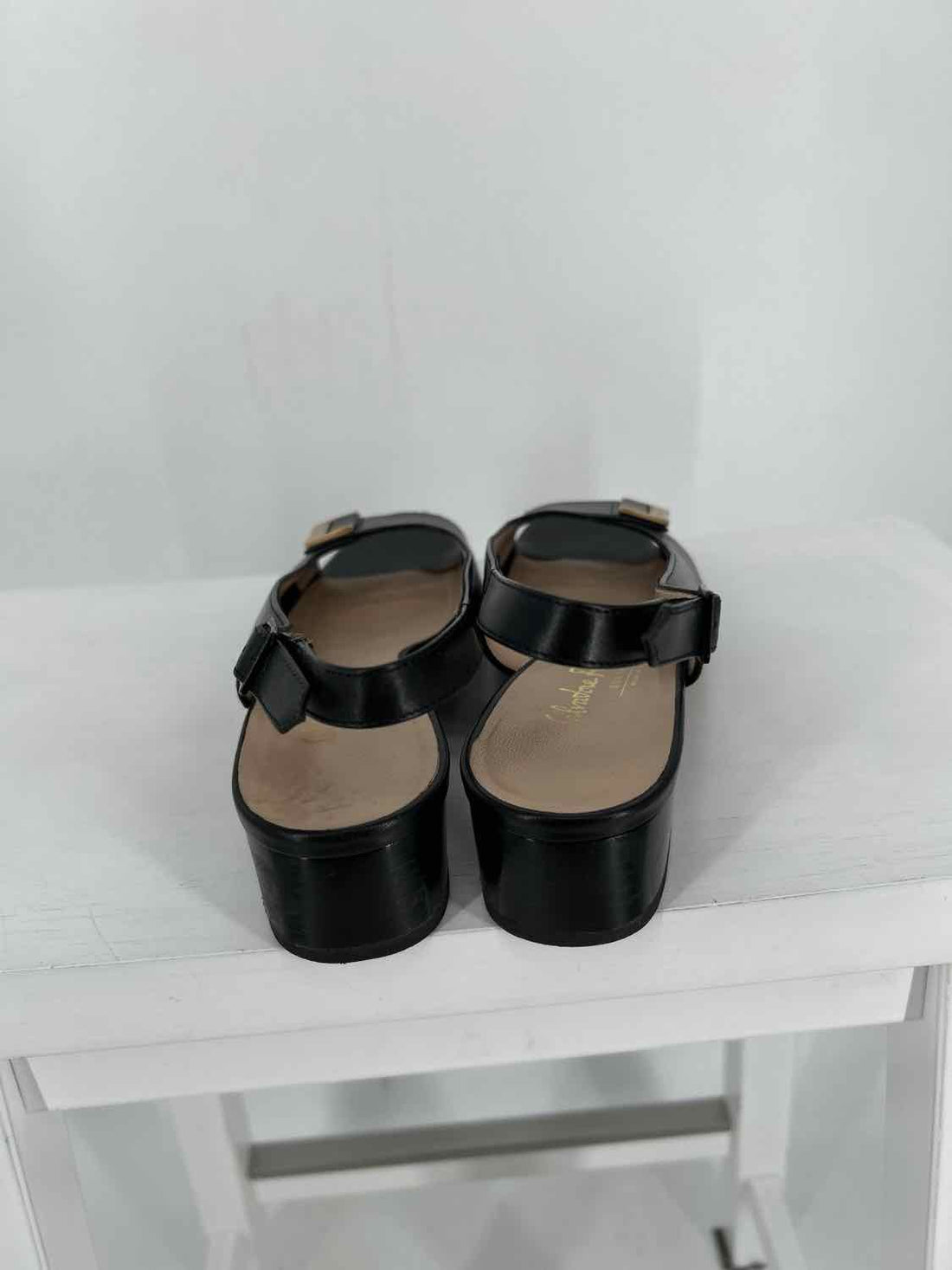 Salvatore Ferragamo Renata Ling Back Open Toe Women Size 8 Black LUXURY Shoes