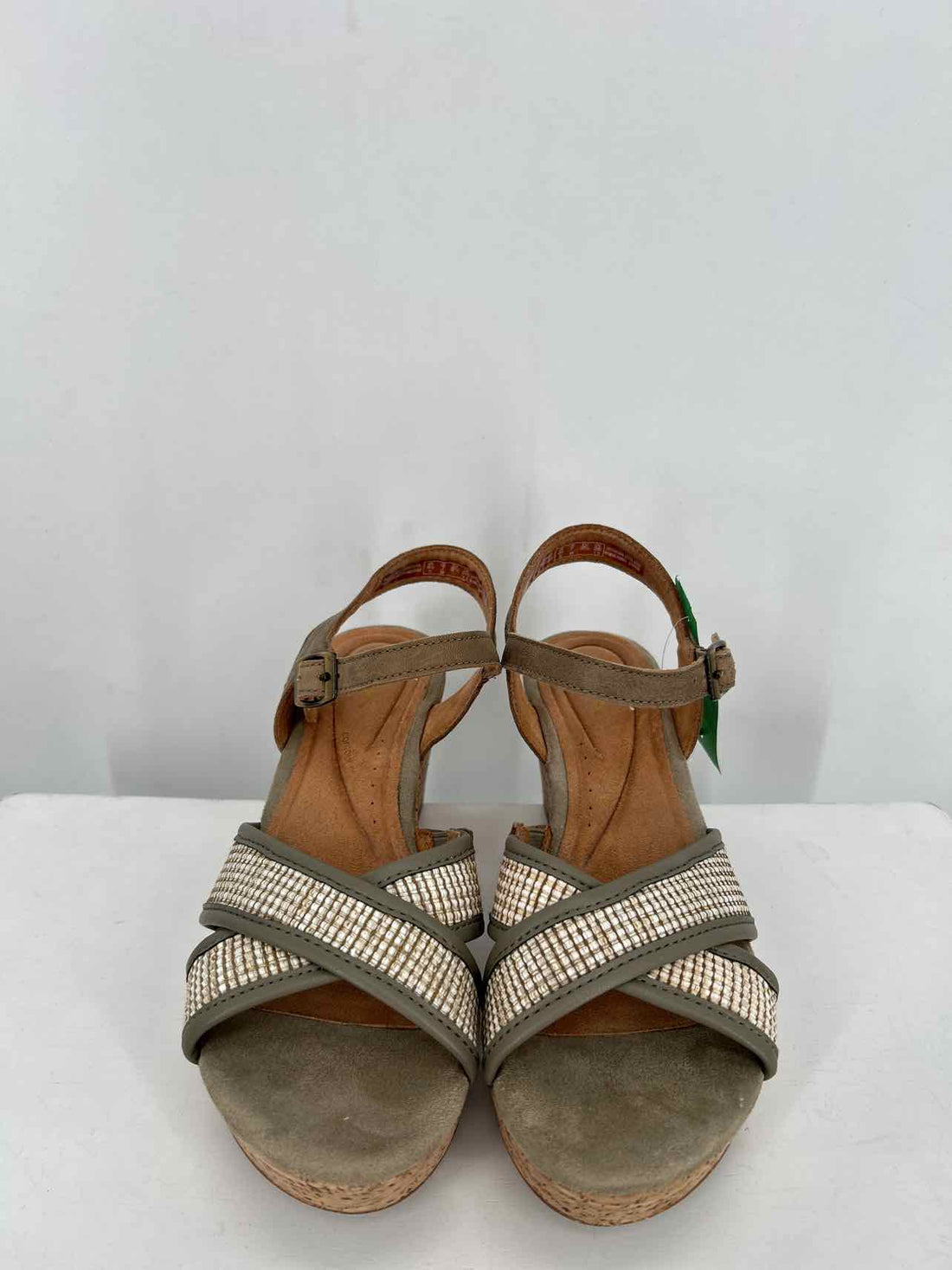 Clarks Women Size 7 Stone Wedges