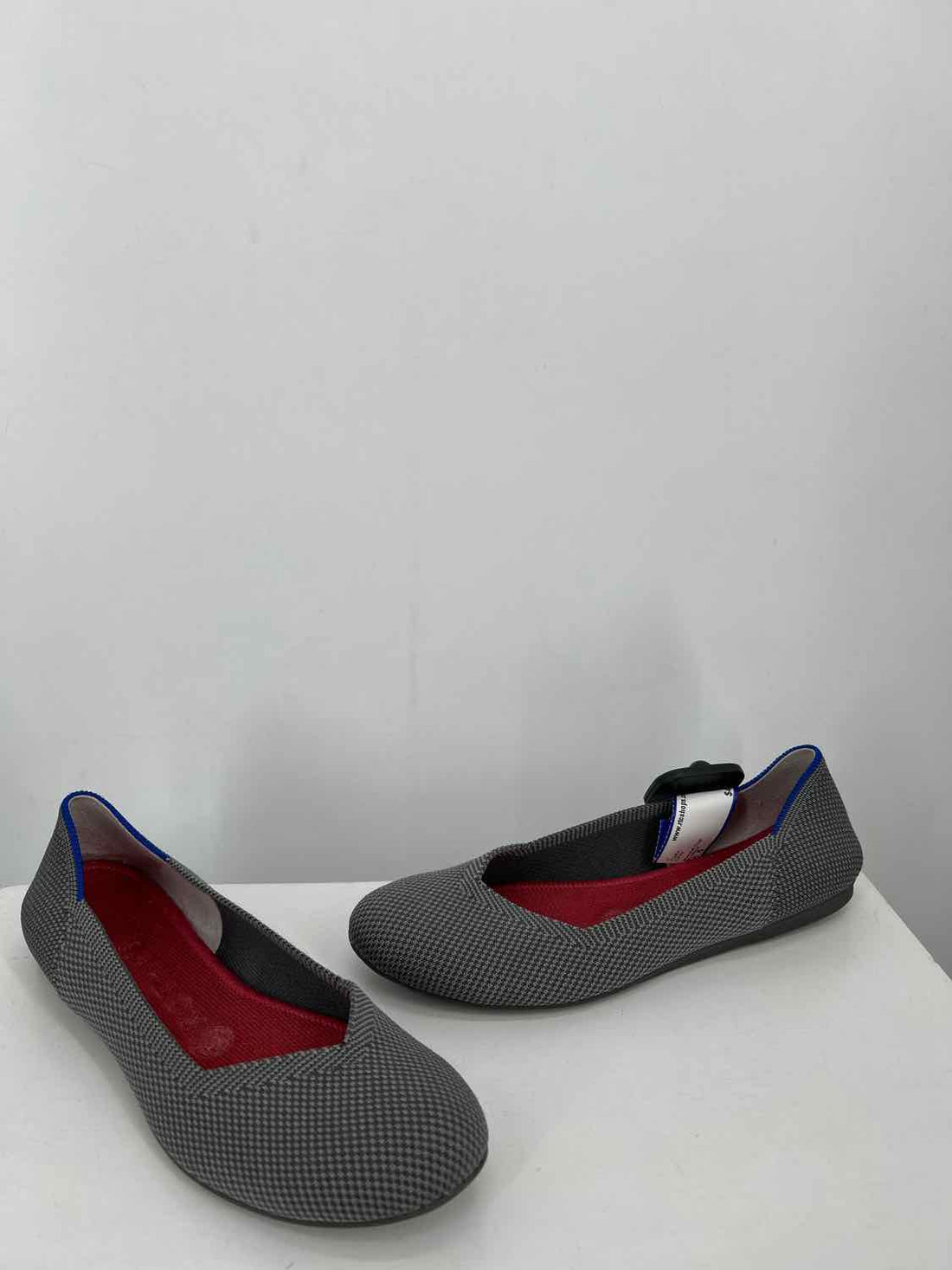 Rothys Women Size 6.5 Gray Flats