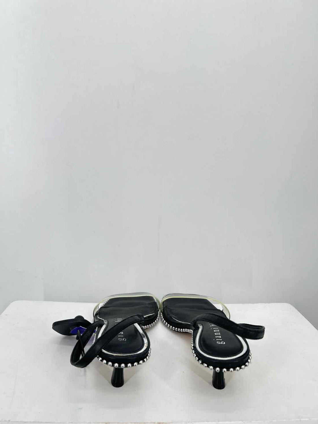 Gianni Bini Women Size 7 Black Sandals