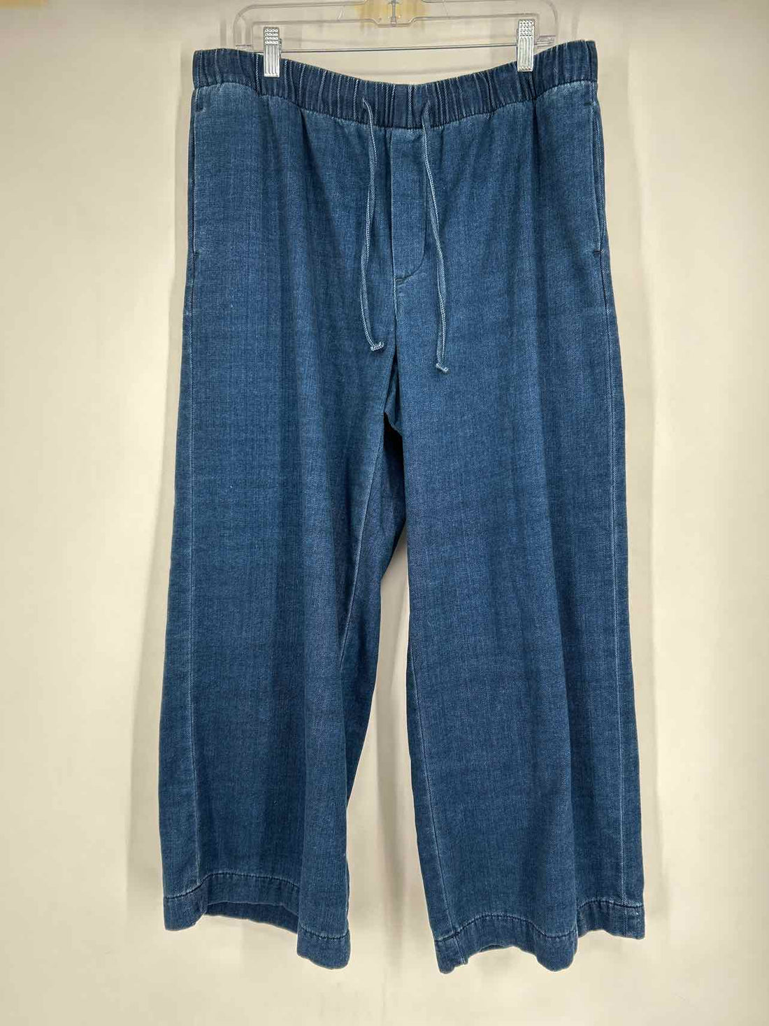 American Eagle Size L Dark Wash Denim Jeans