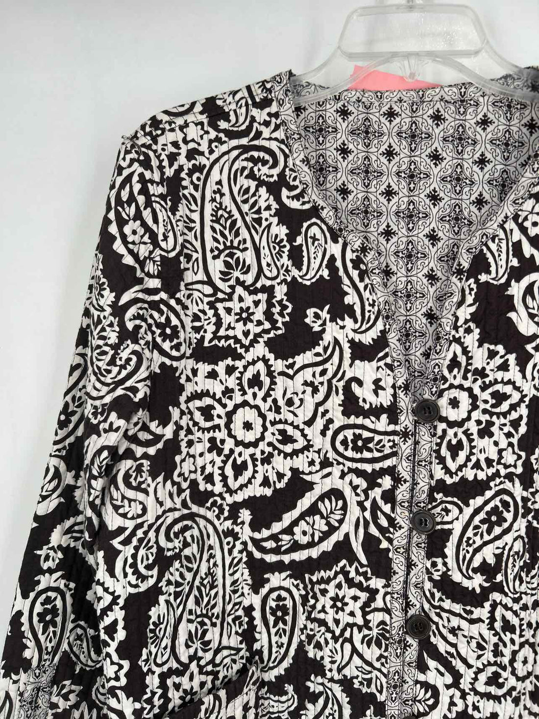 No Brand Name Size M Brown & White Reversible Jacket