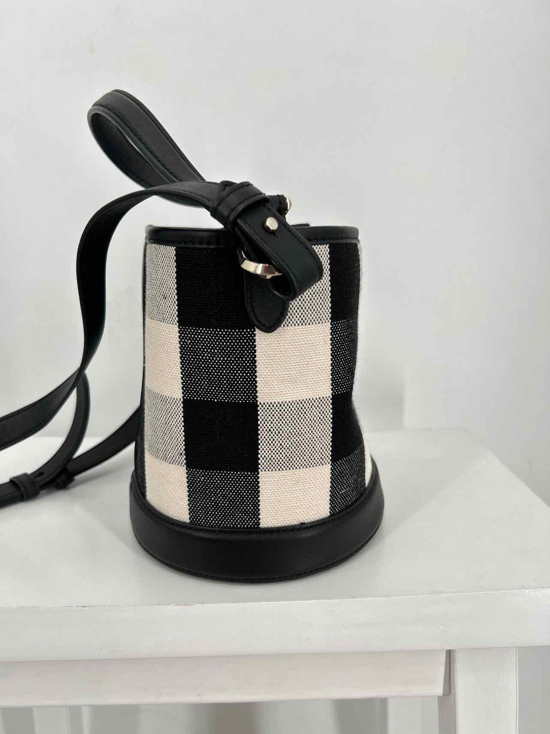 Kate Spade Black & White Gingham Canvas/Leather Excellent Condition Satchel