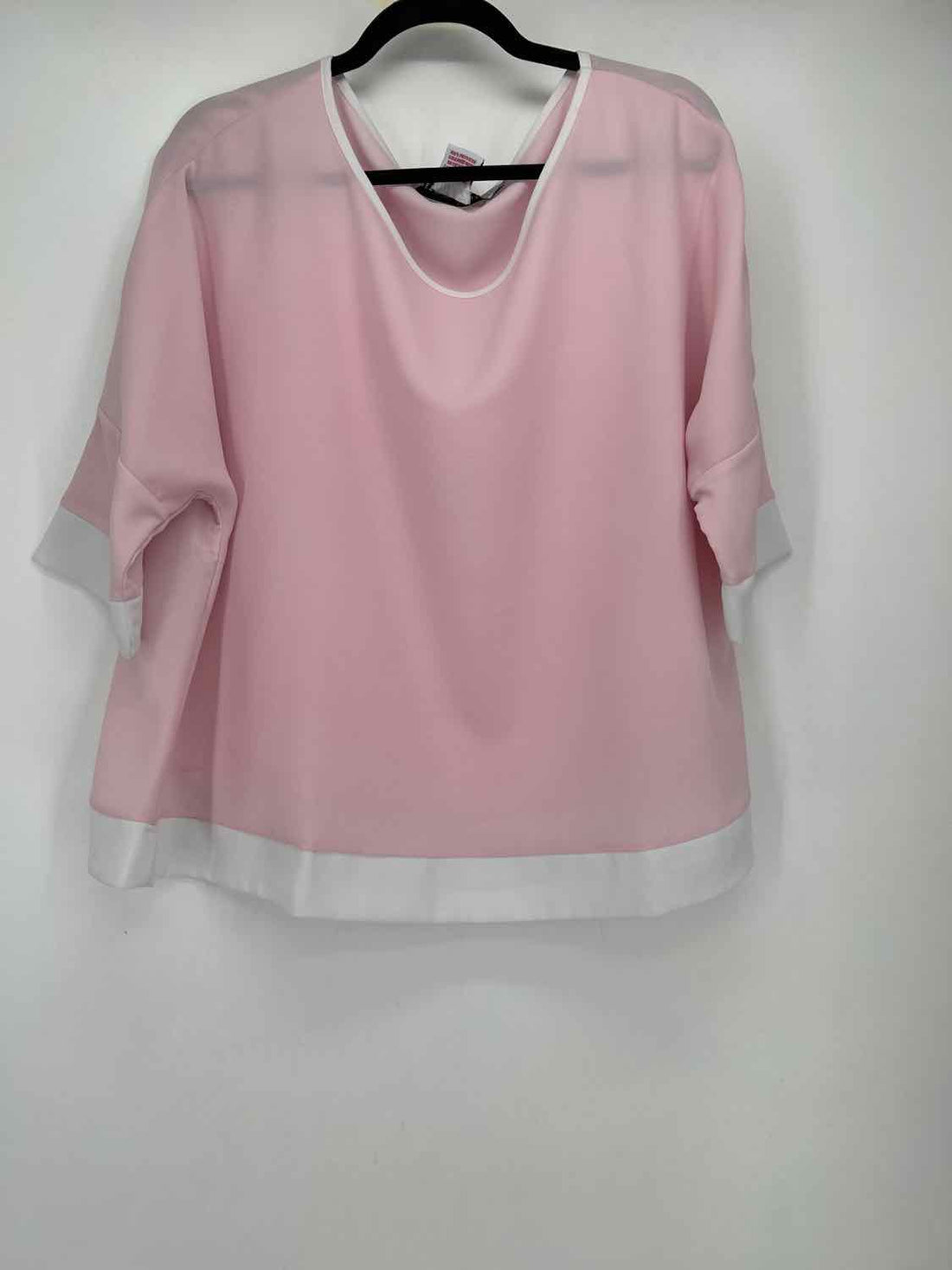 Gretchen Scott Size M/L Pink Short Sleeve