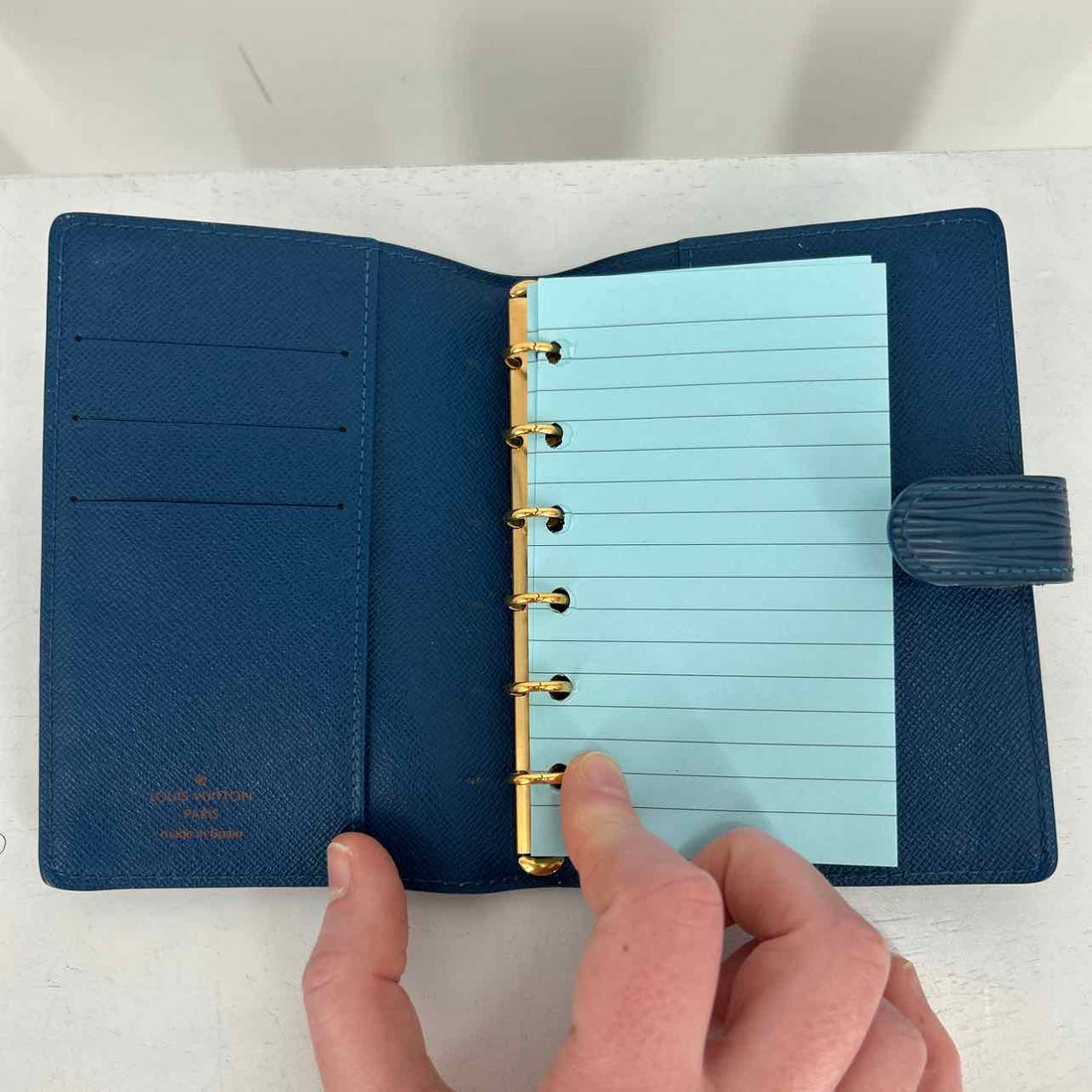Louis Vuitton Epi Leather Ring Agenda Blue Like New LUXURY