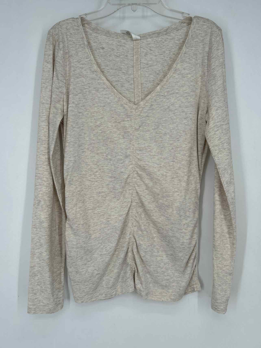 Athleta Size S Heathered Cream Long Sleeve Active Tops