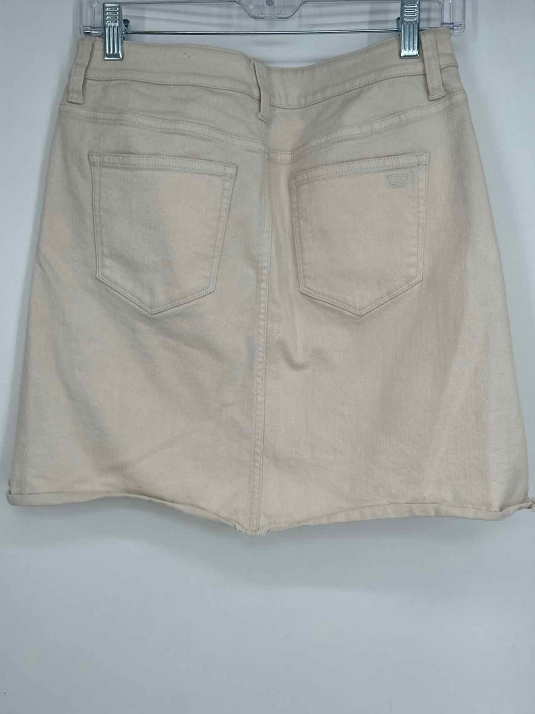 Vineyard Vines Size 2 Cream Skirts