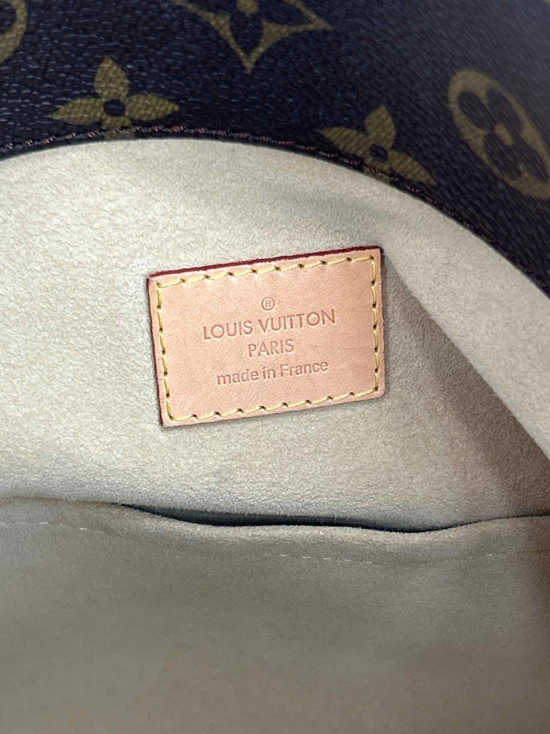 Louis Vuitton Brown Monogram Coated Canvas Excellent Condition LUXURY