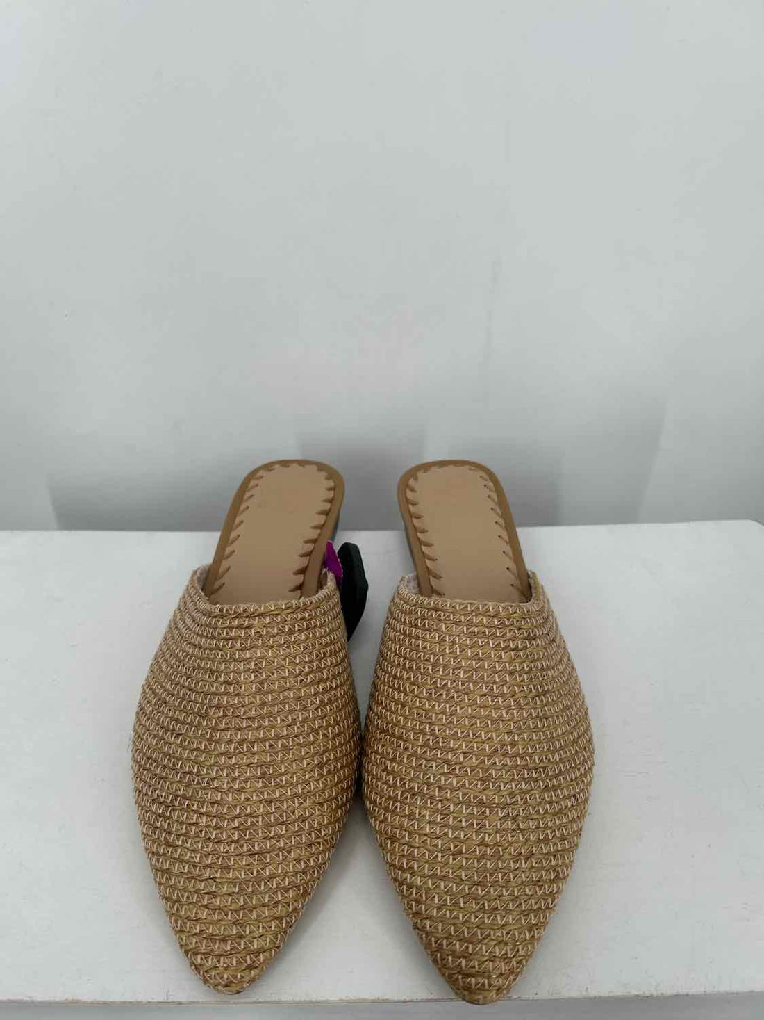 Crown & Ivy Women Size 8 Tan Mules