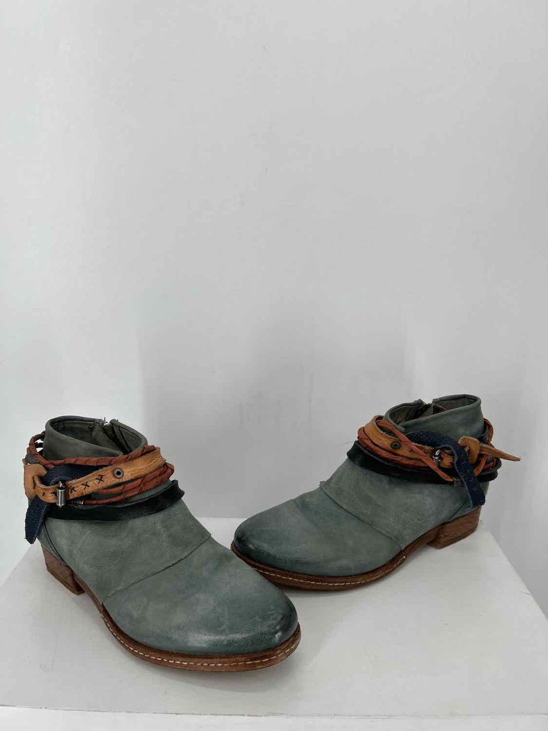 A.S. 98 Women Size 38 Turquoise Genuine Leather Ankle Boot