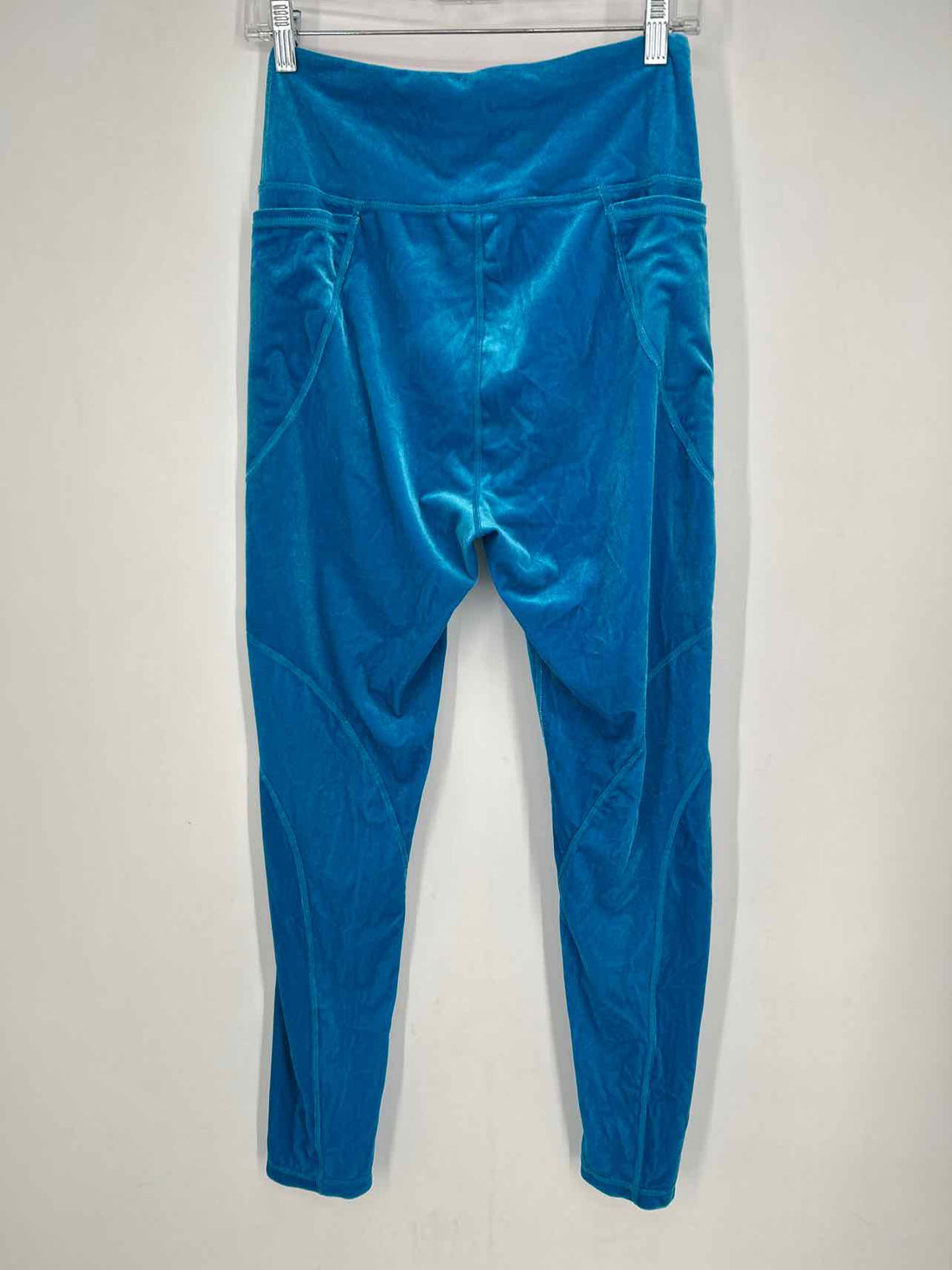 Lilly Pulitzer Luxletic Size M Blue Velvet Lilly Pulitzer Luxletic Leggings