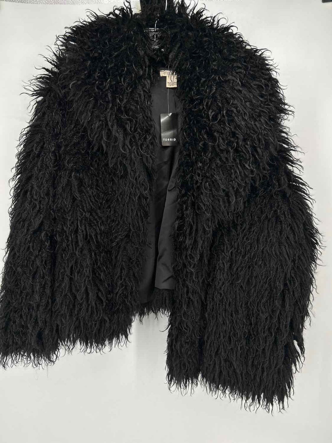 Torrid Size 2 (18/20) Black Faux Fur NWT Coat