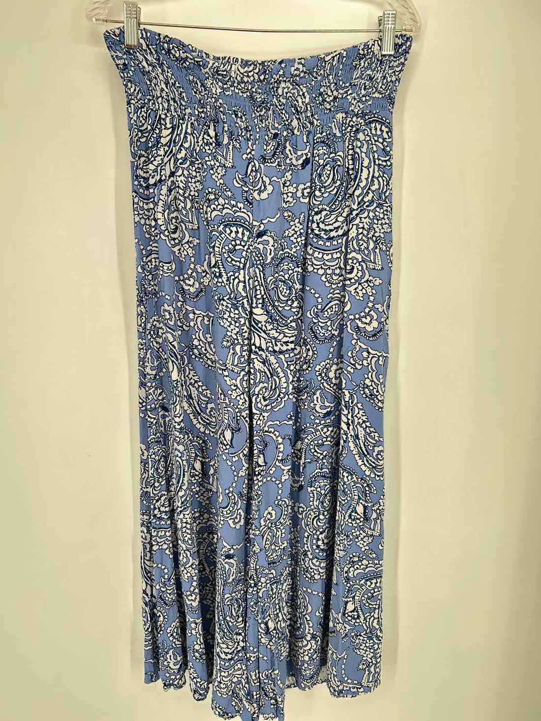 CeCe Size L Blue & White Multi-Piece Set