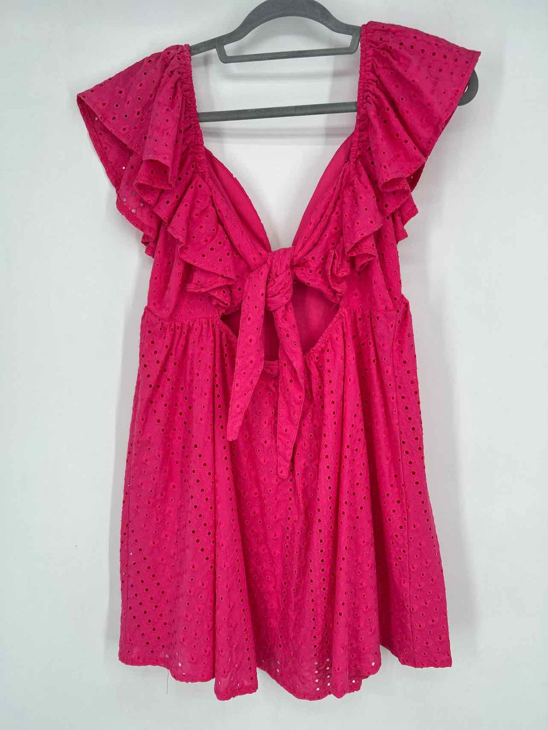 Olivaceous Size M Hot Pink Eyelet Short Sleeve Dress