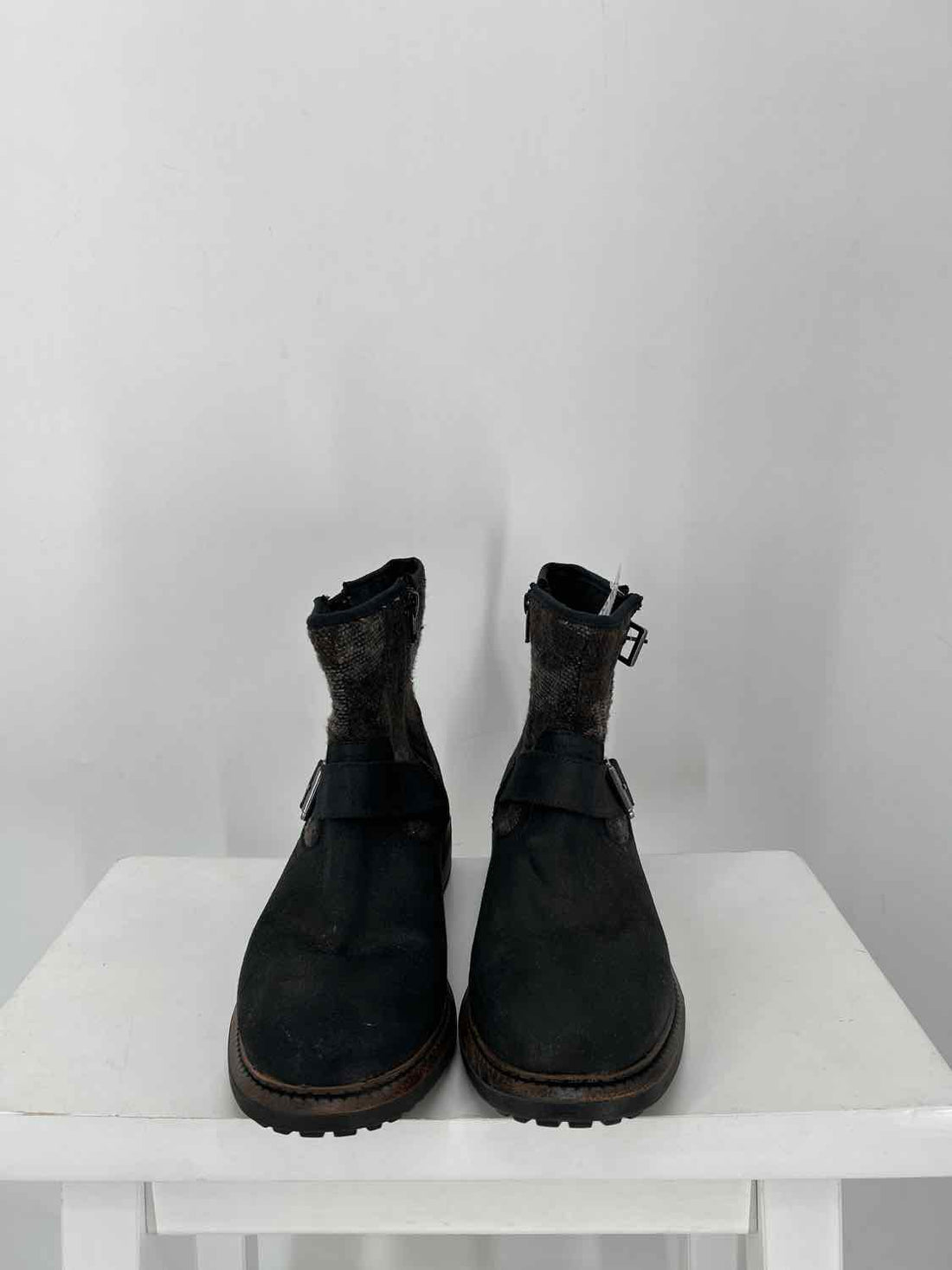 Sonoma Women Size 9.5 Black Print Ankle Boot