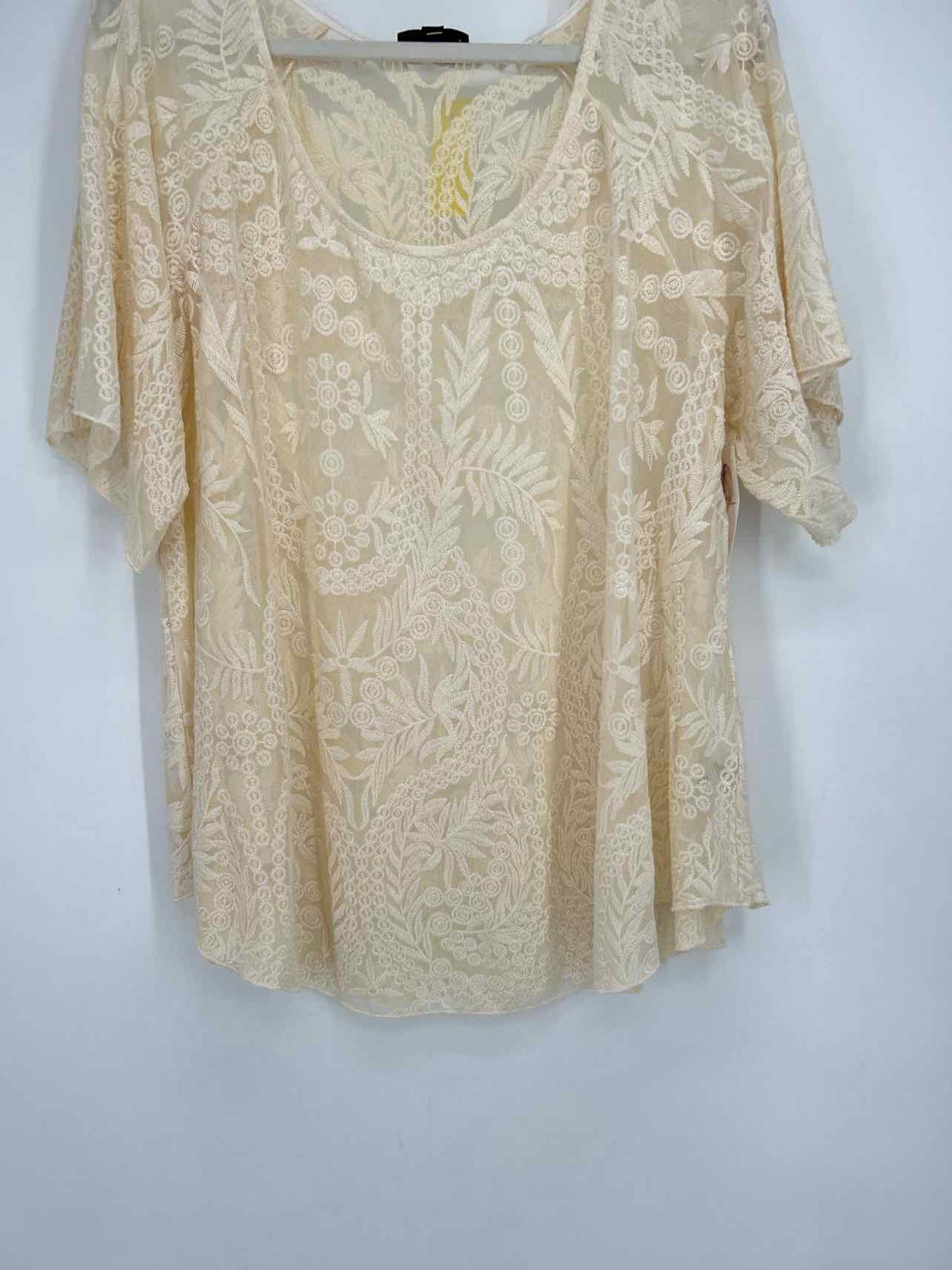 Jessica Simpson Size 1X Cream Embroidered NWT Top/Blouse