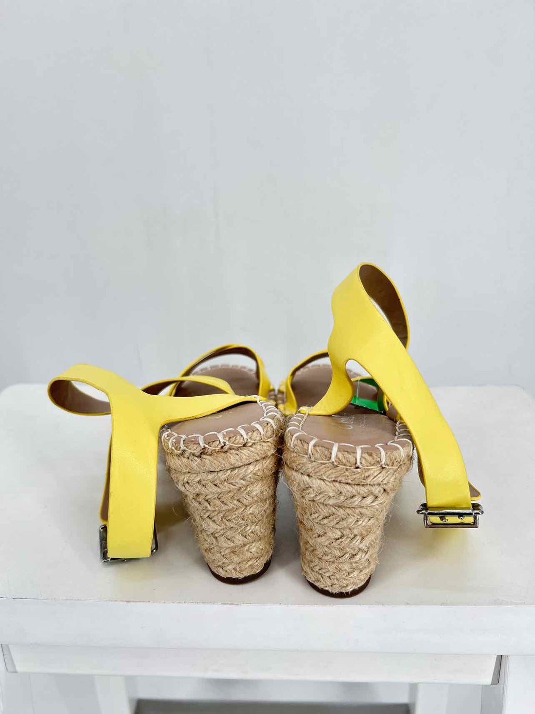 Charles By Charles David Women Size 7 Yellow Espadrilles Wedges
