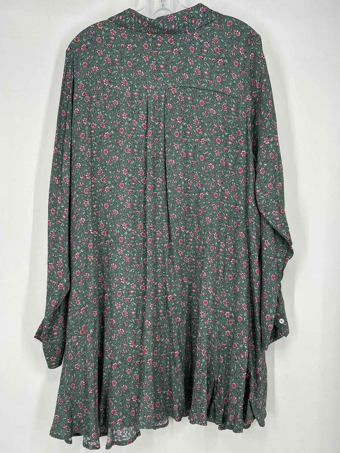 Belle Isle by Torrid Size 2X Green & Pink Floral NWT Dress