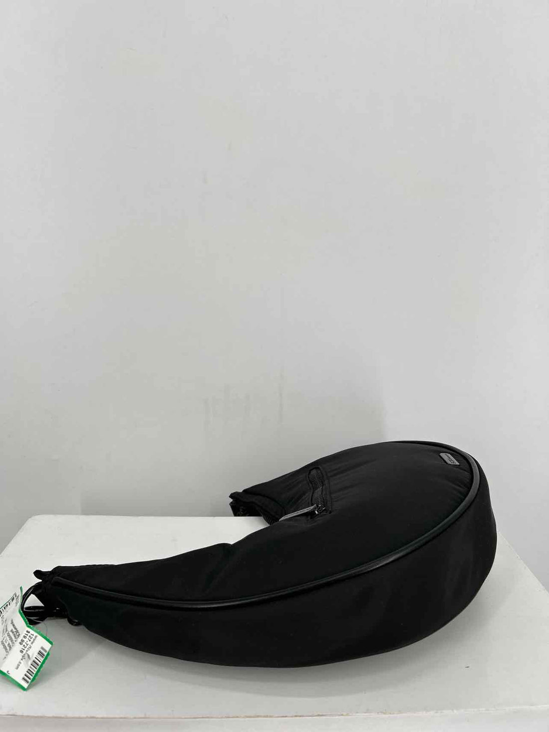 BCBGeneration Black Nylon Pre Owned Crossbody