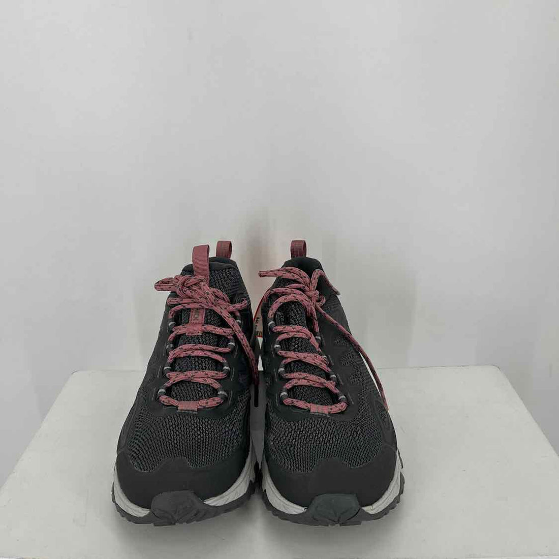 The North Face Women Size 10 Gray & Mauve Sneakers