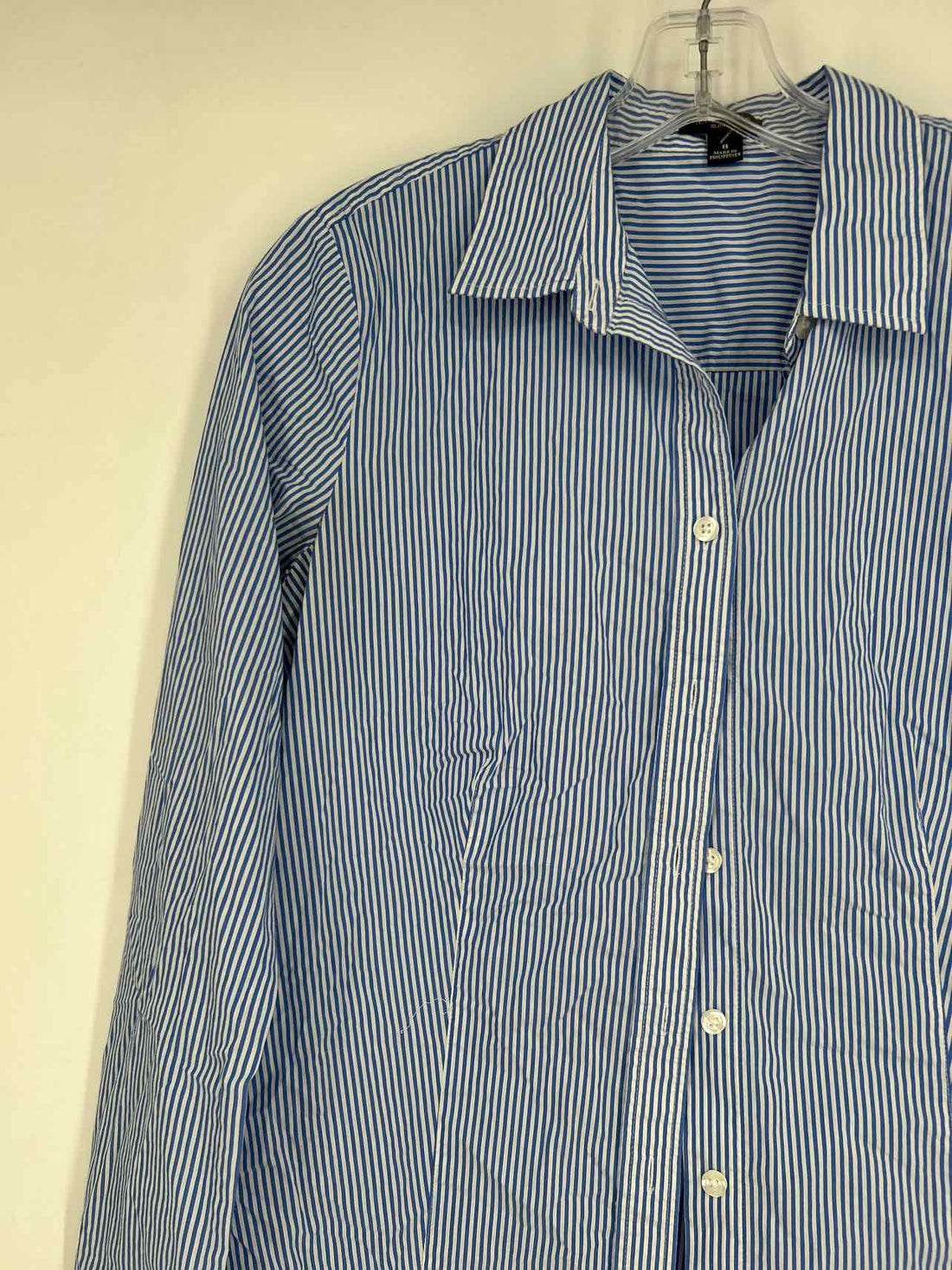 Ann Taylor Size 8 Blue & White Striped Long Sleeve