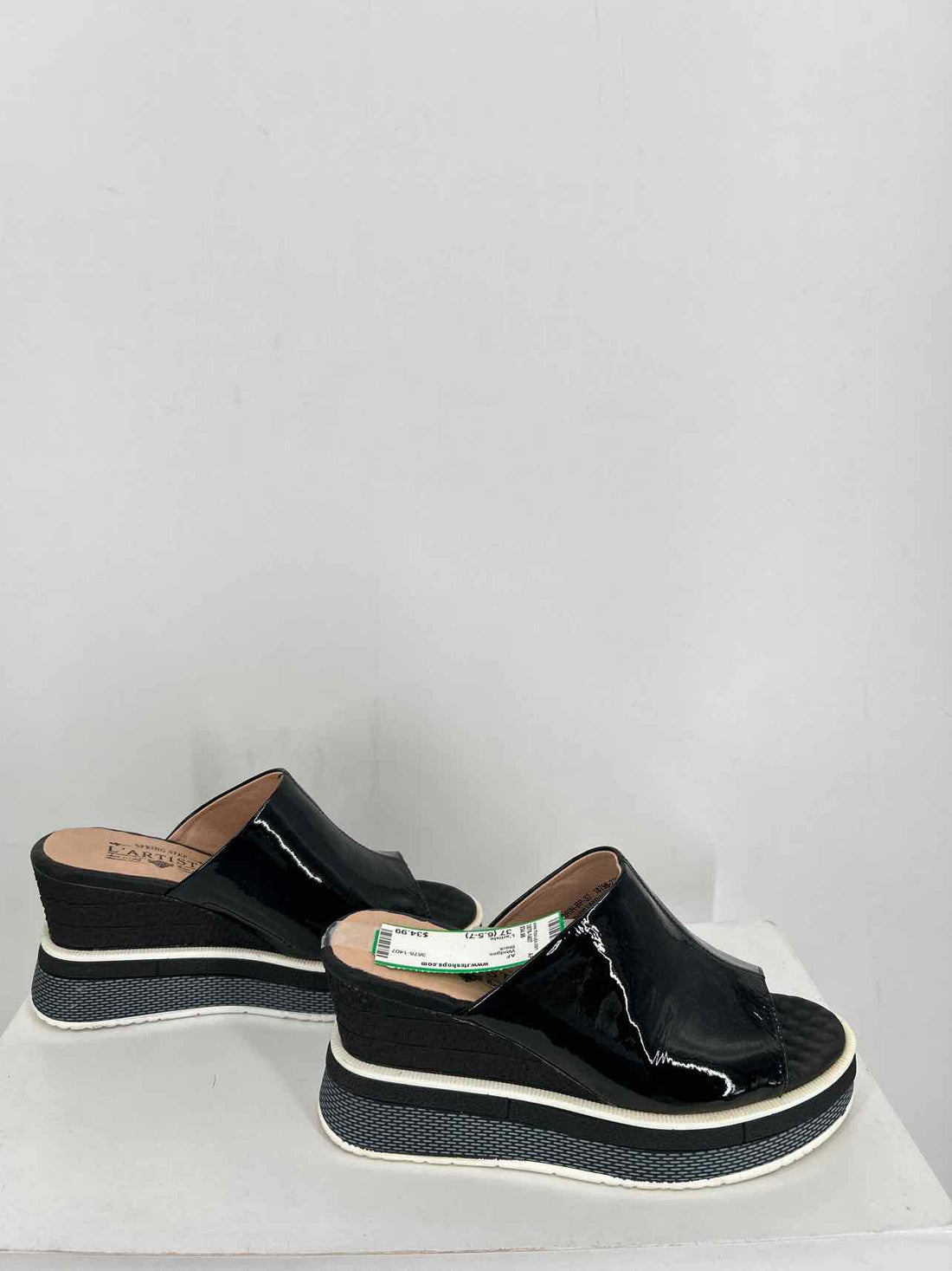 L'artiste Women Size 37 (6.5-7) Black Wedges
