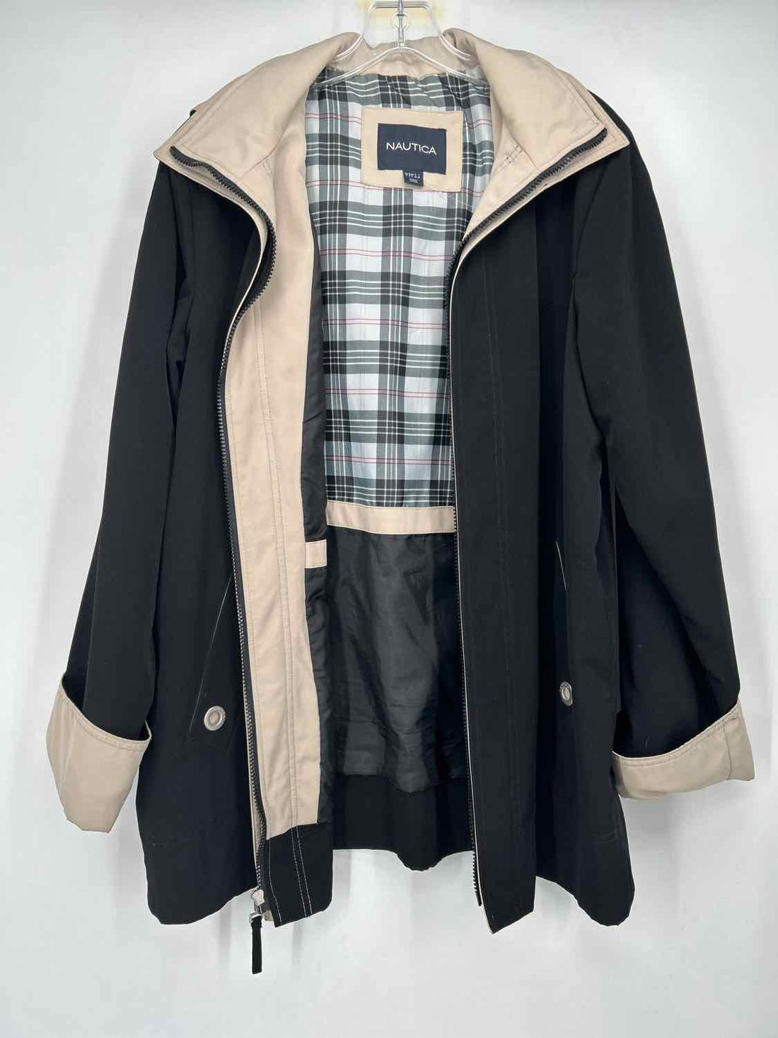 Nautica Size L Black & Beige Coat