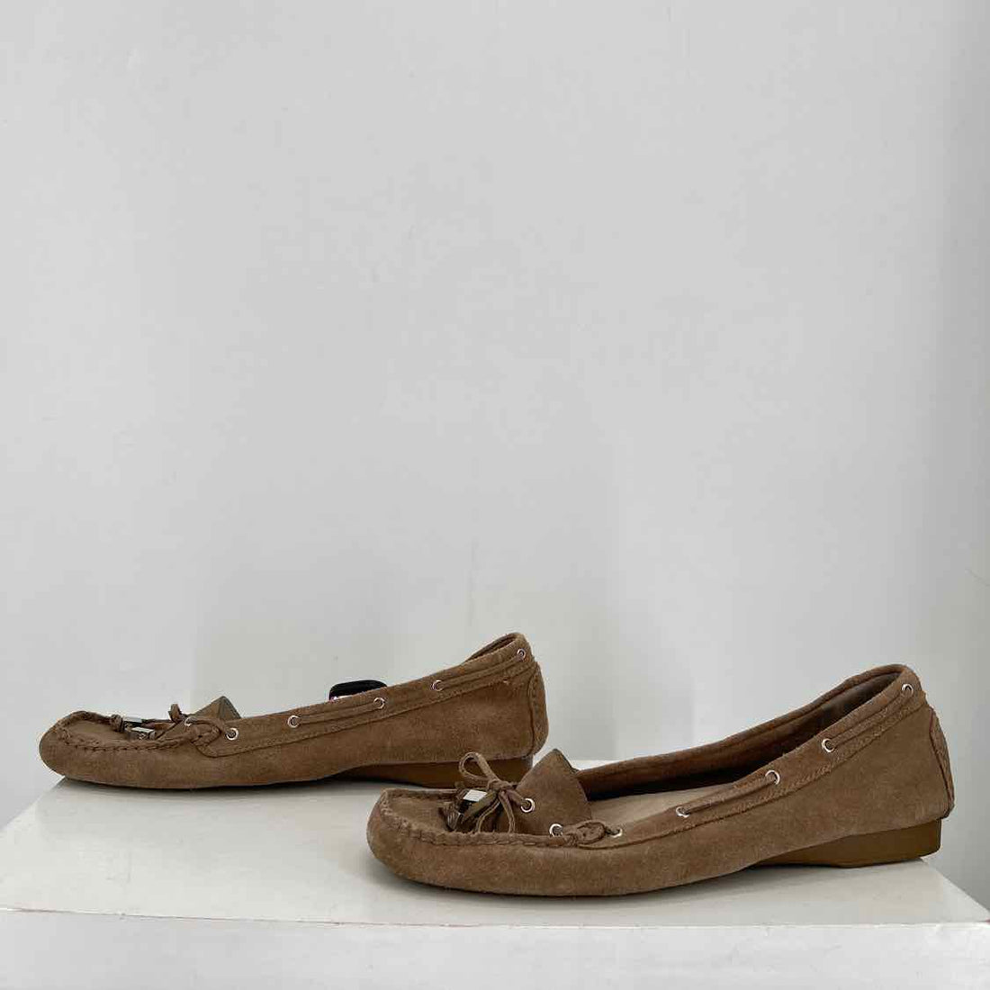 Michael Kors Women Size 10 Taupe Suede Loafers