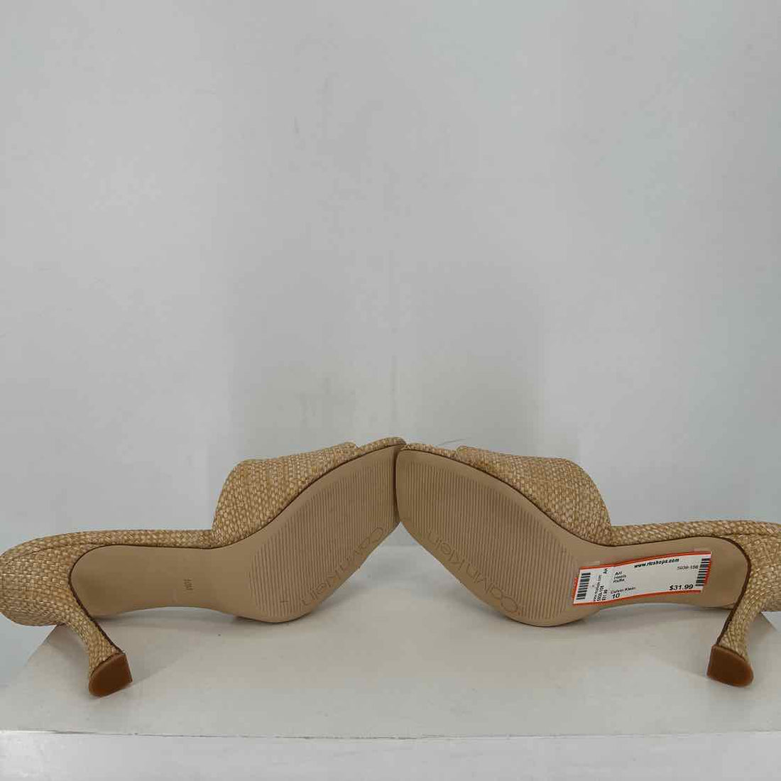 Calvin Klein Women Size 10 Raffia Heels
