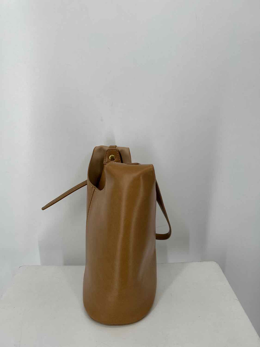 Antik Kraft Tan Faux Leather Pre Owned Shoulder