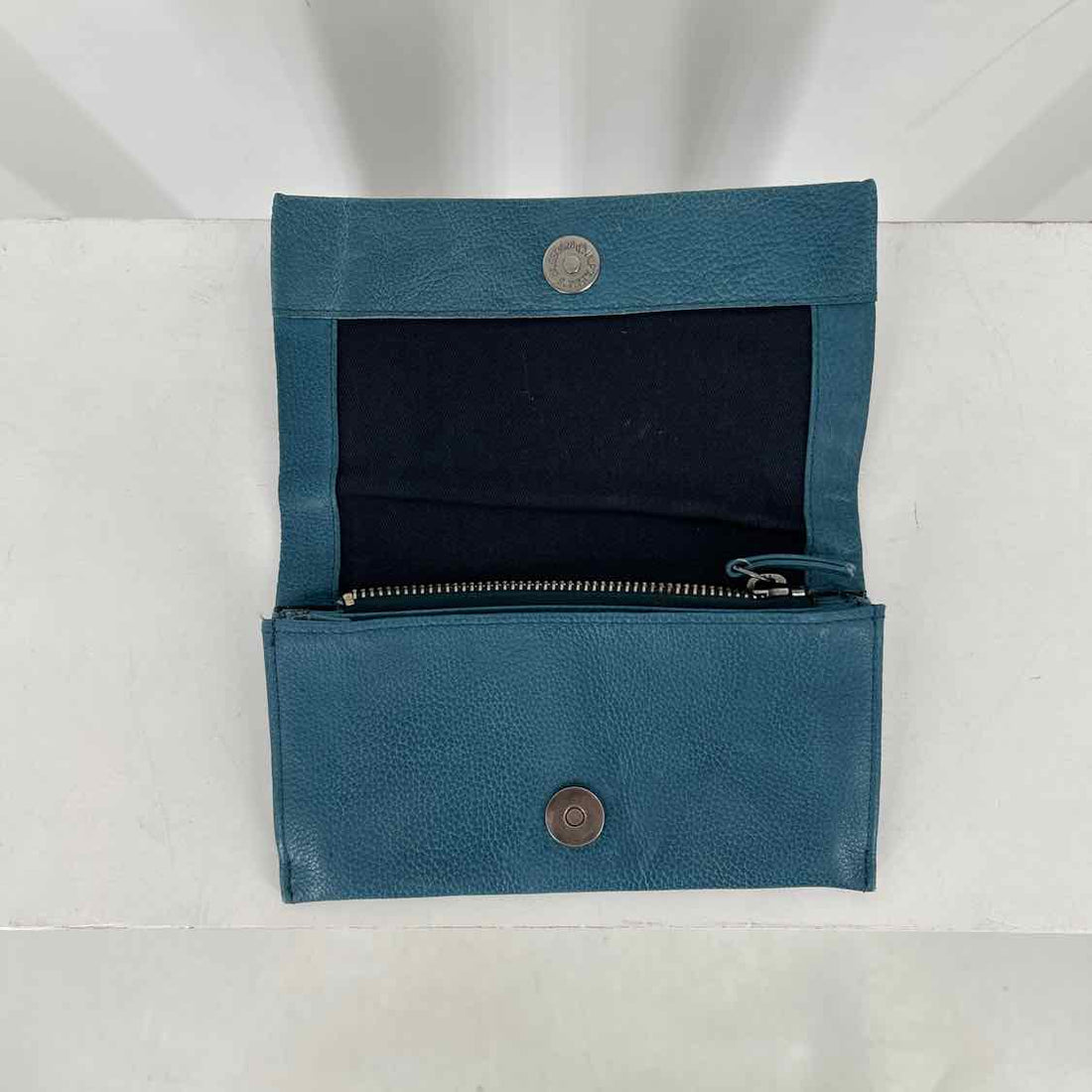 Latico Blue Leather Pre Owned Wallet
