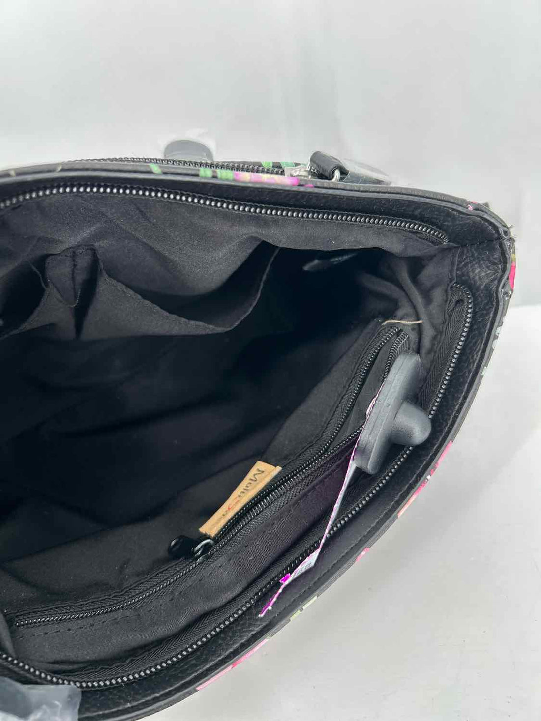 Multi Sac Black Floral NWT Crossbody